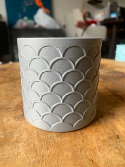 Scale pattern pot/planter 3d model