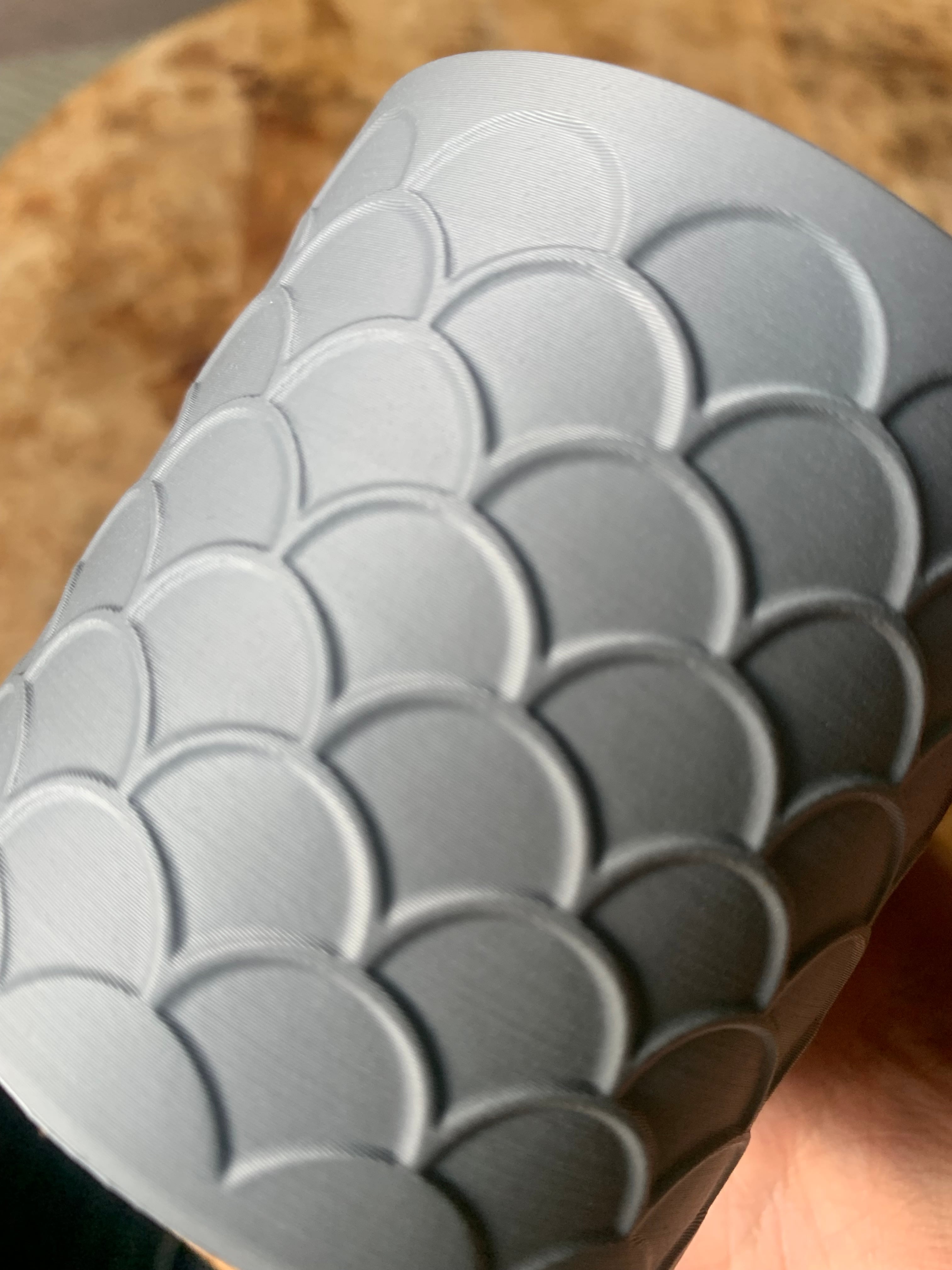 Scale pattern pot/planter 3d model