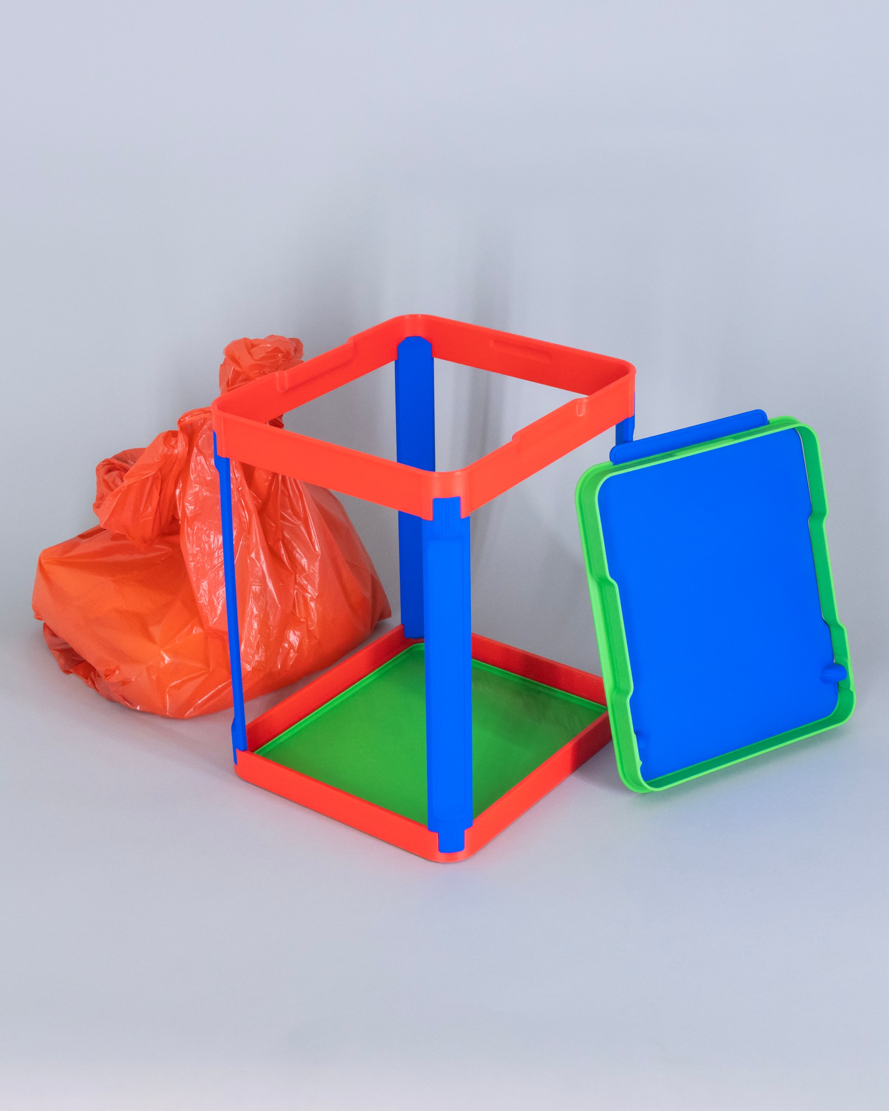 Wireframe Wastebin // Standalone Trashcan 3d model