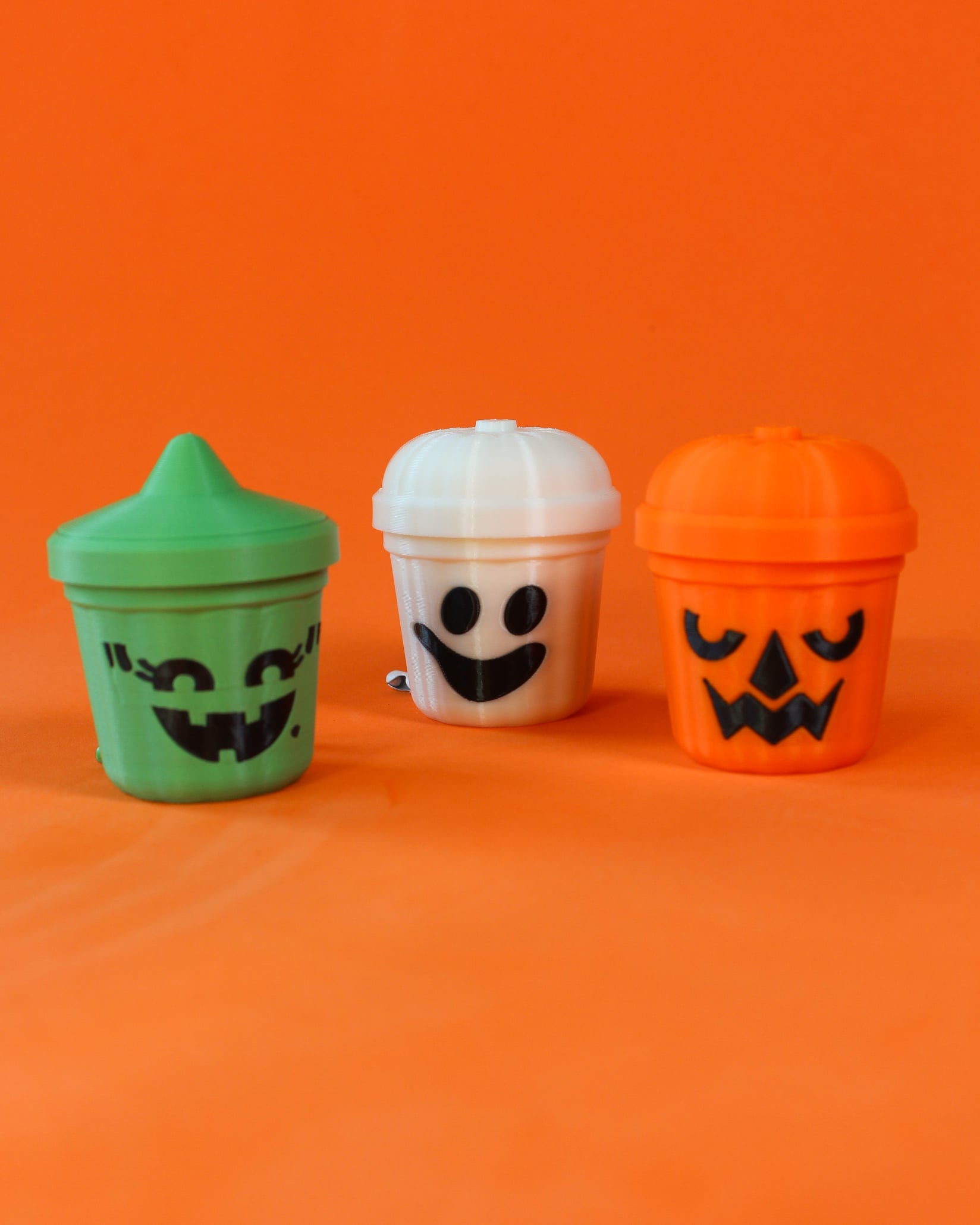 Classic Halloween Buckets Fidget Clickers Keychain 3d model