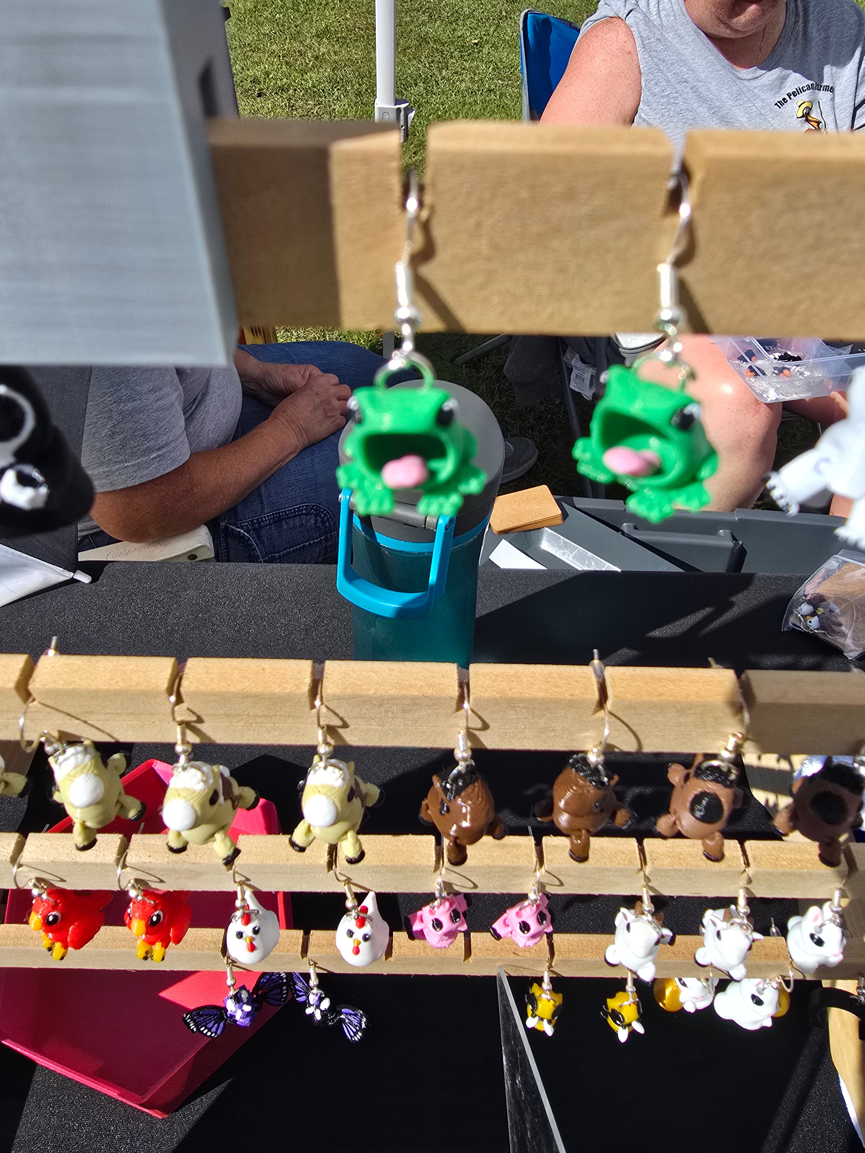 Cool Frog earrings in polylite pla