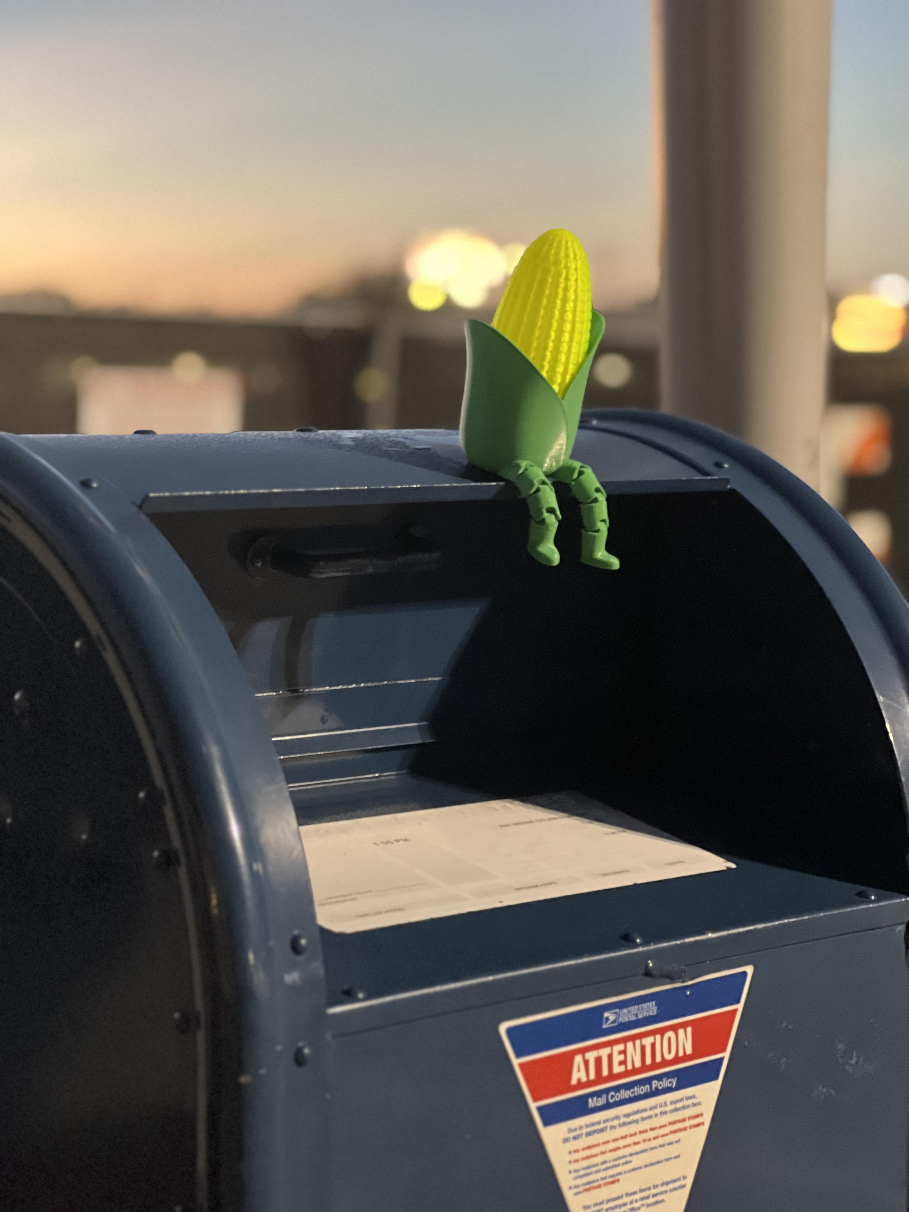 Corn Pal - Love getting the mail! - 3d model