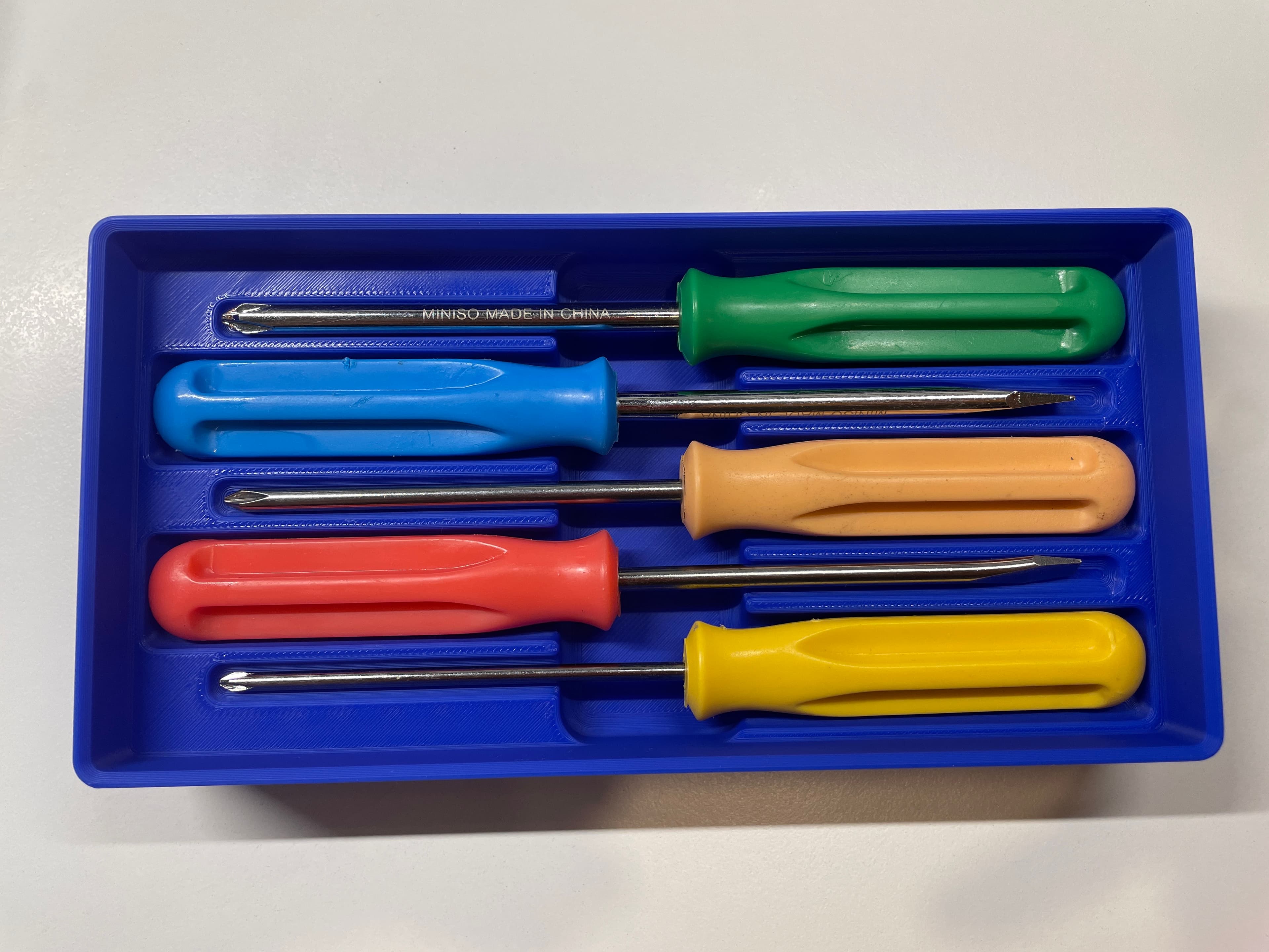 GRIDFINITY Horizontal Screwdriver Holder (Read Description) 3d model