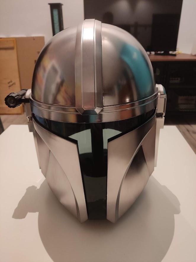 The Mandalorian Base Helmet Stand - Star Wars 3d model