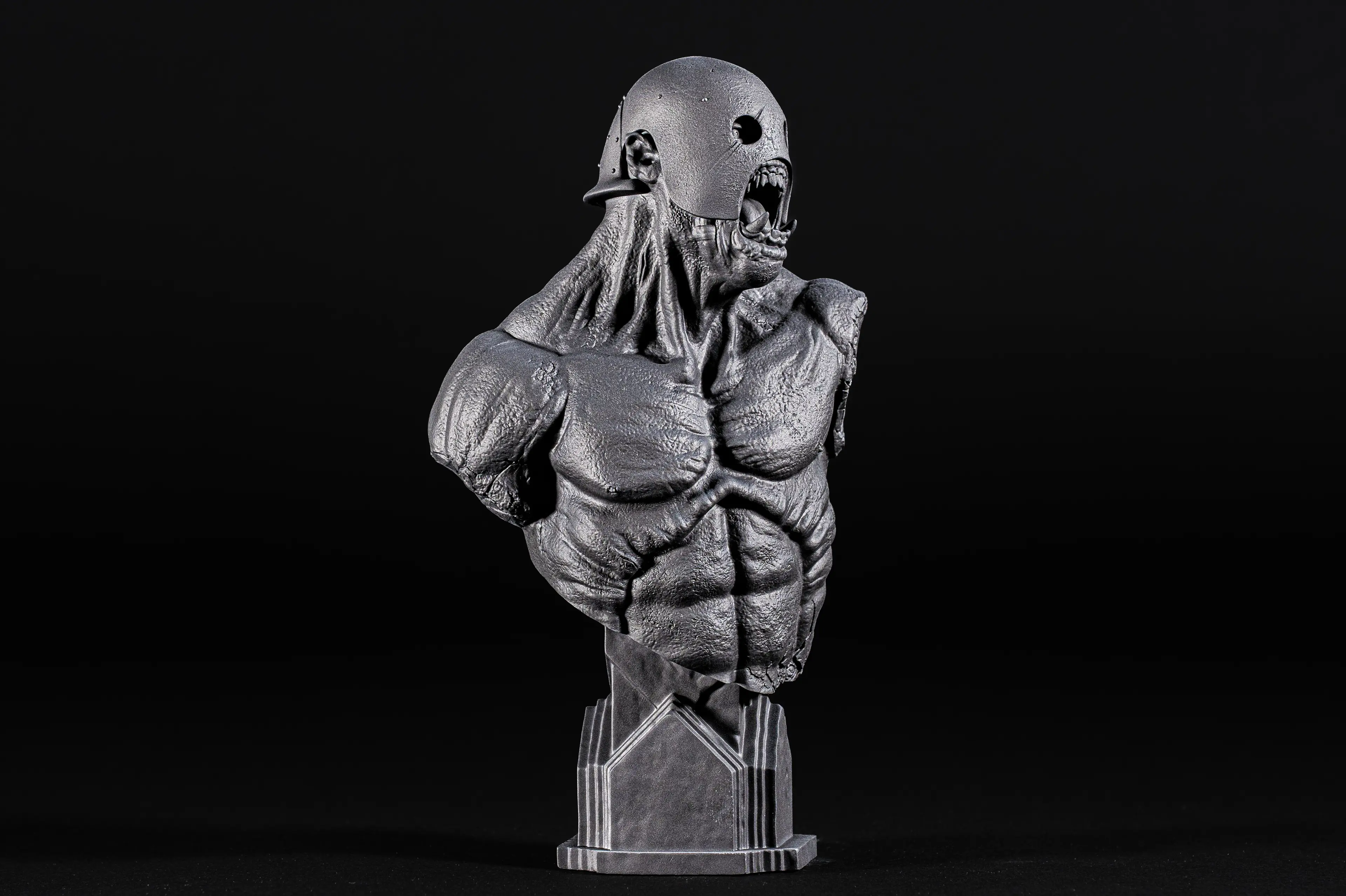 Uruk Hai Berserker Bust (Pre Supported) 3d model