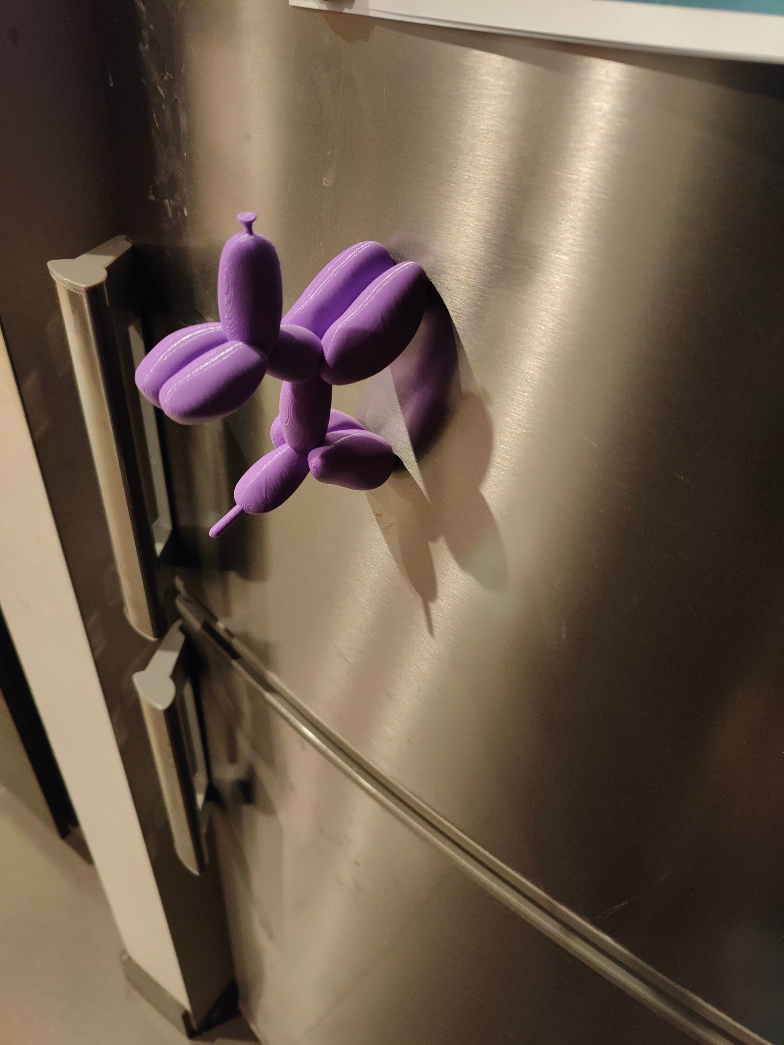 Balloon Dog Magnet 3d model