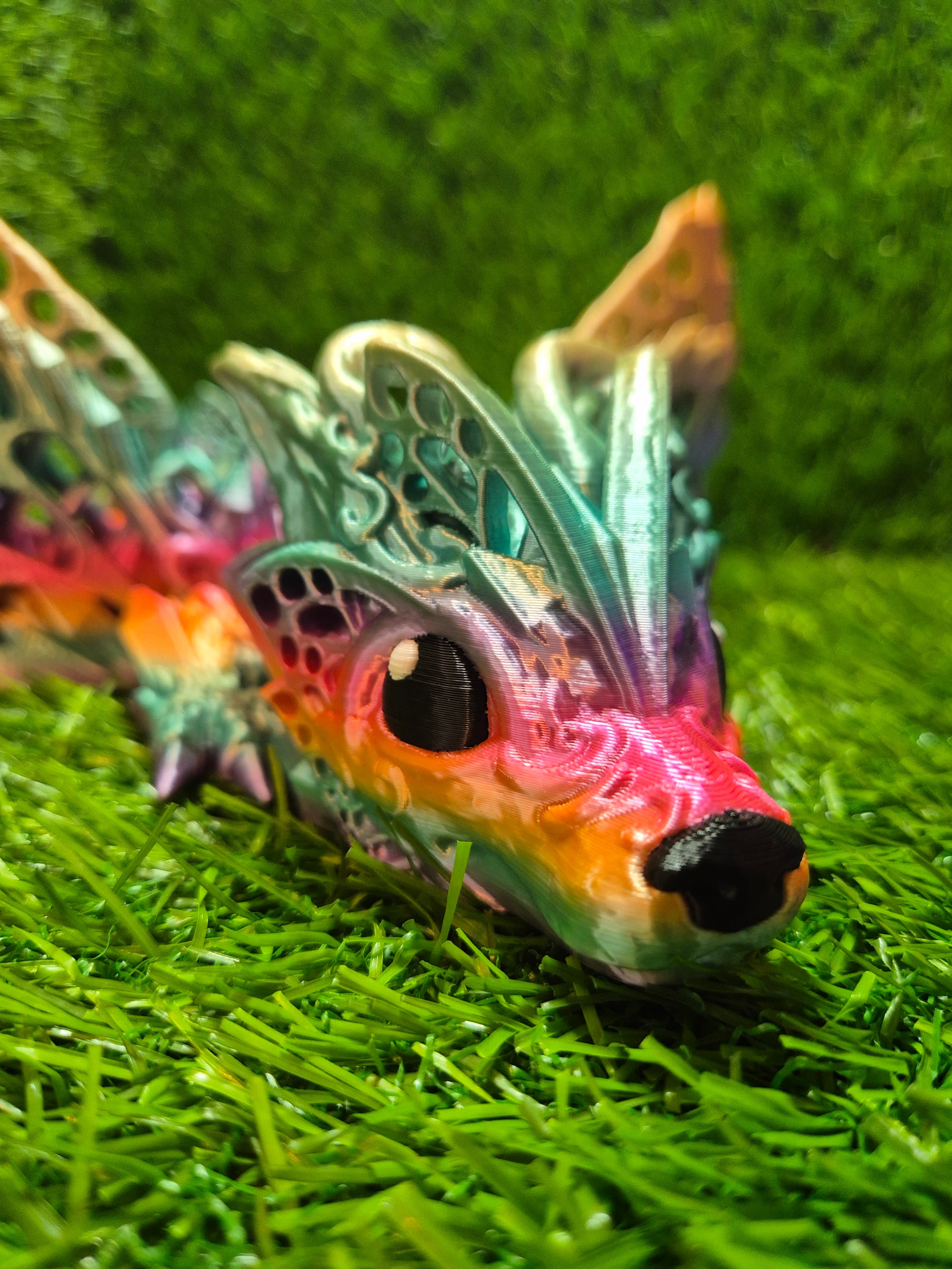This beauty was printed with Kingroon Rainbow Silk and with the added flair of the eyes and teeth coloured which looks fantastic!
I hope you like it as much as I do :) Fantastic model!