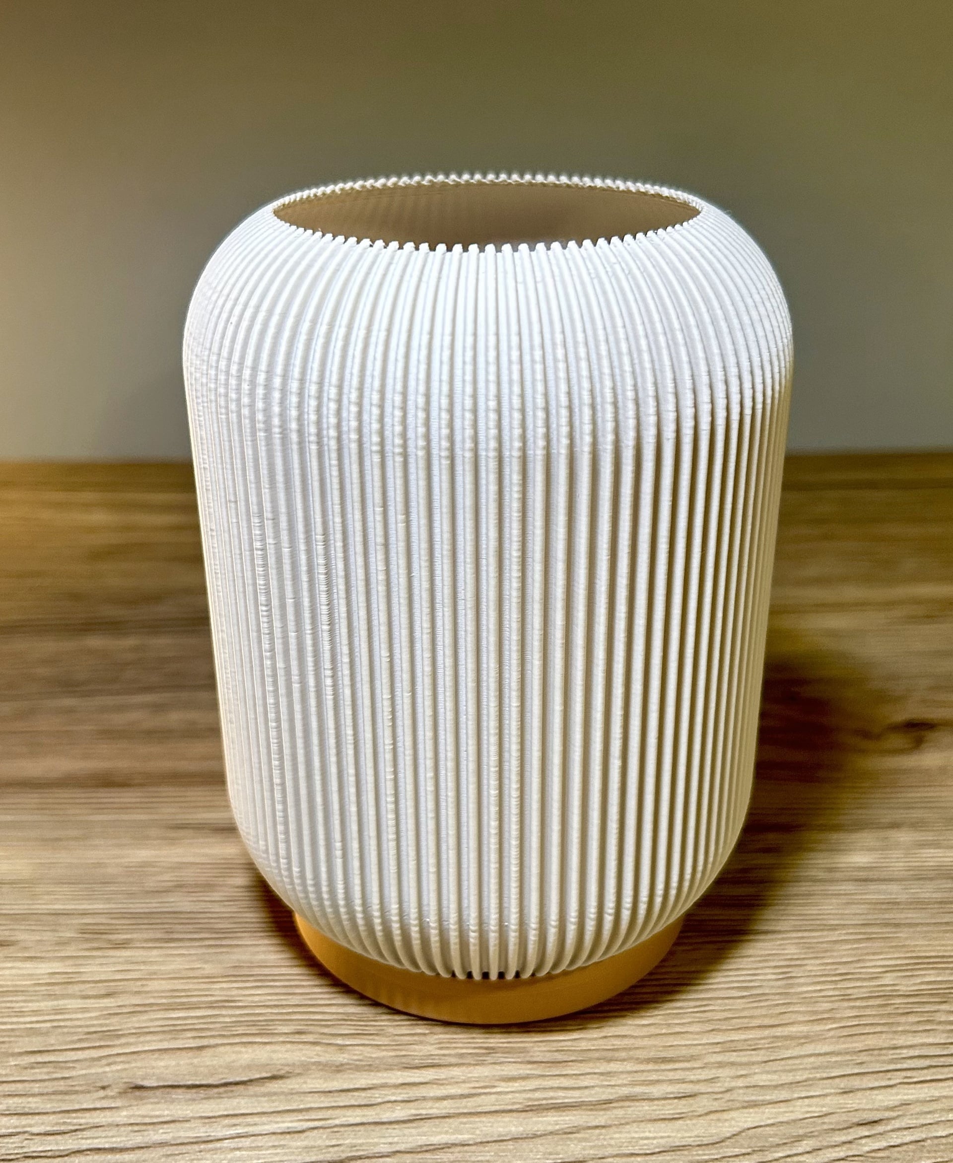 Ribbed Desk Lamp 3d model