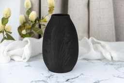 Meadow Vase – 3D Printed Matte Black Vase with Wildflower Embossed Texture for Modern Decor 3d model