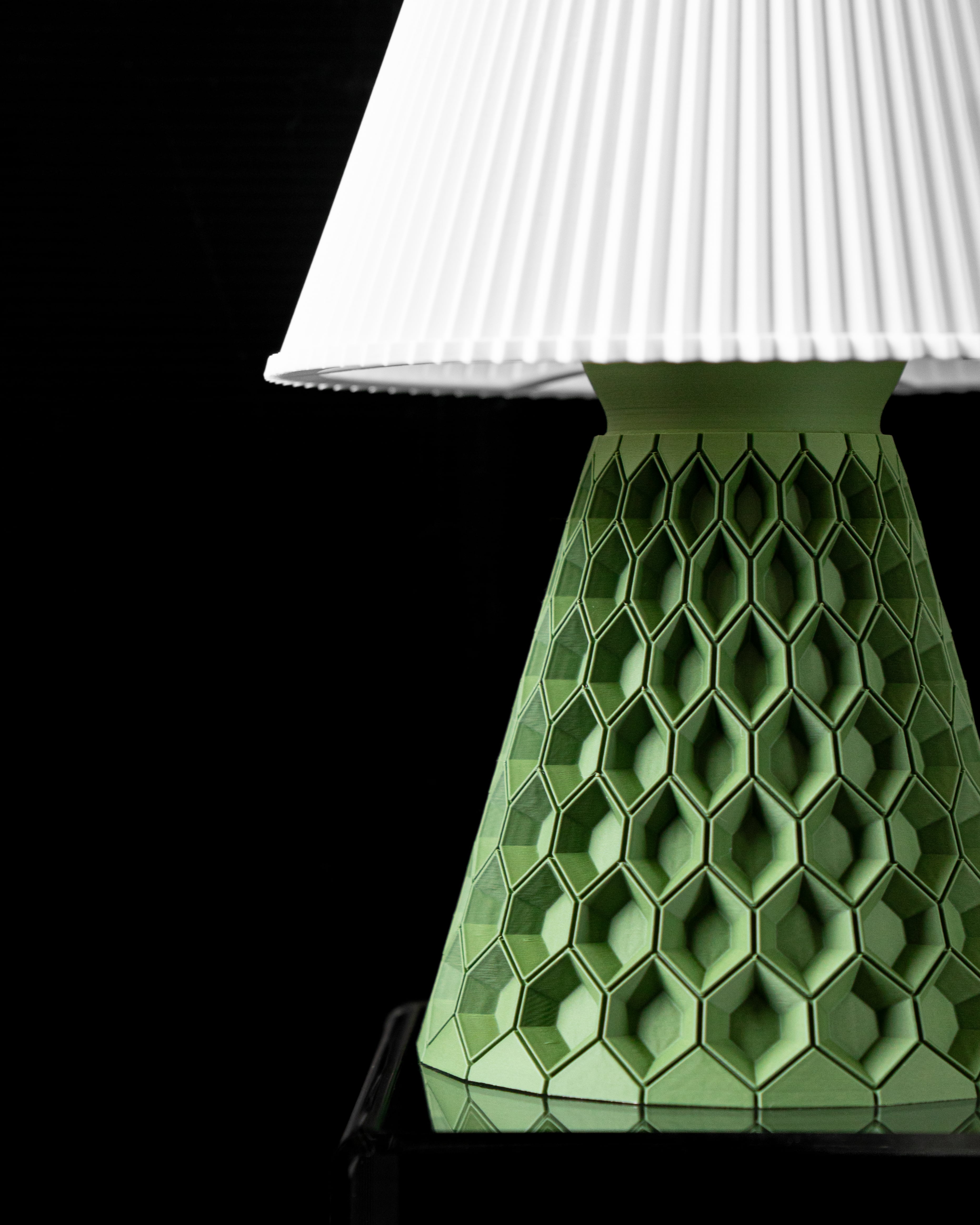 Hexa Table Lamp by MODERN MACHINE 3d model