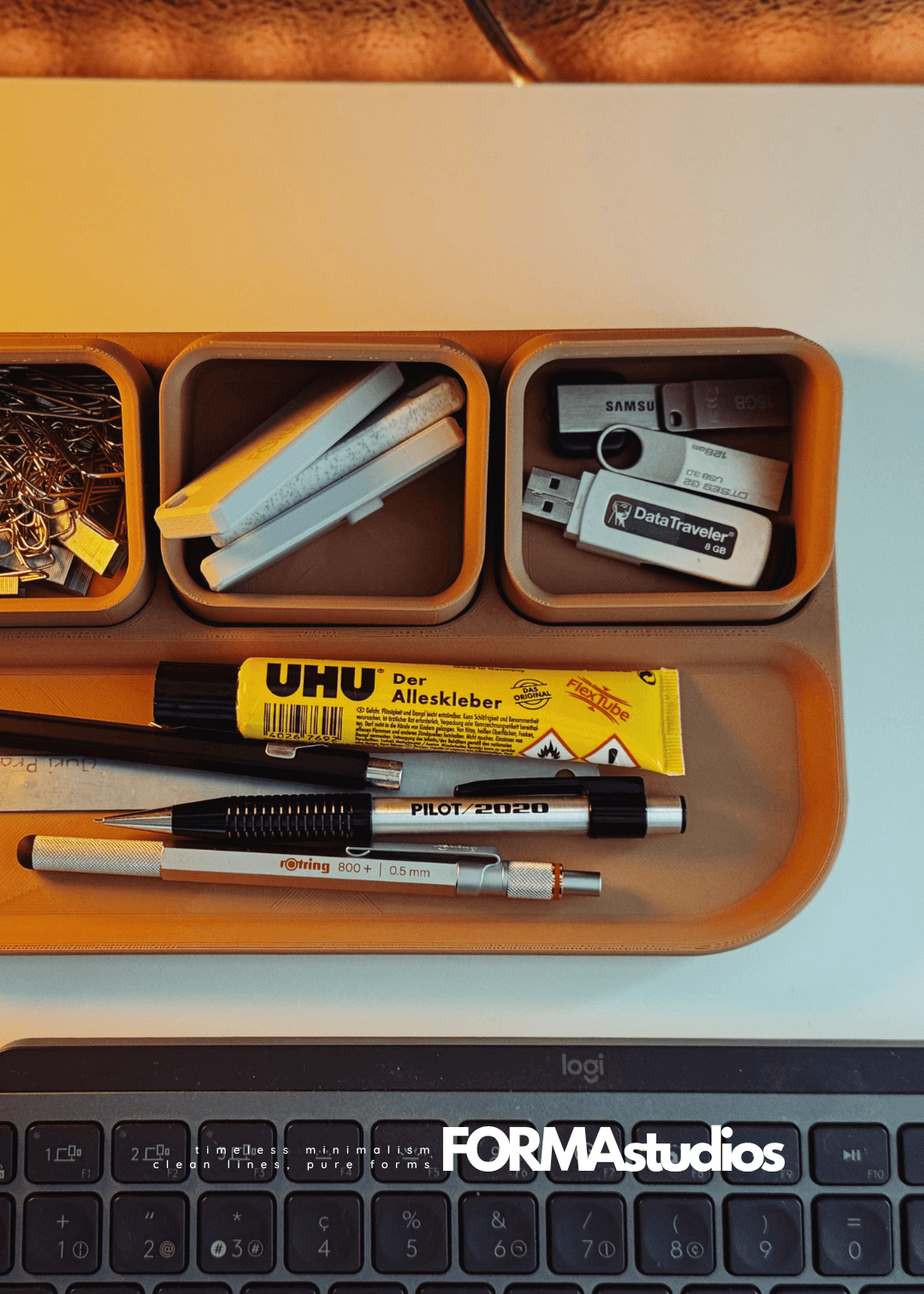 RAYO Desk Organizer 3d model