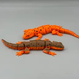 Articulated Eastern Red Spotted Newt | Pre-Painted + Optional 6mm Glass Eye Version 3d model