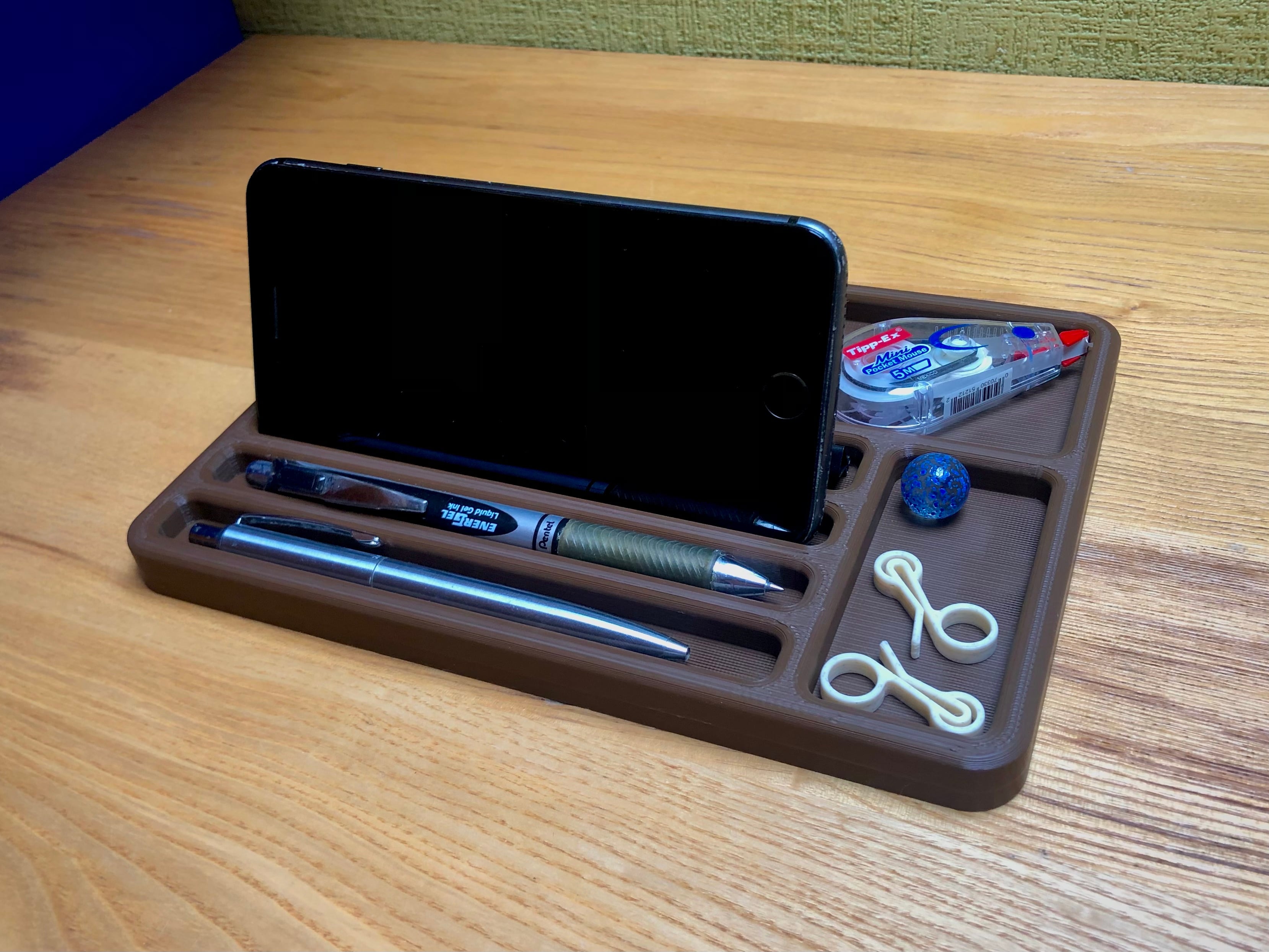 Sleek Desk Organizer 3d model