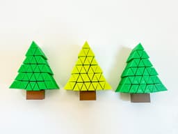 Tree't Yourself! Gift Card Box (Happy Holidays Edition) with Pixel Tree Fidget 3d model