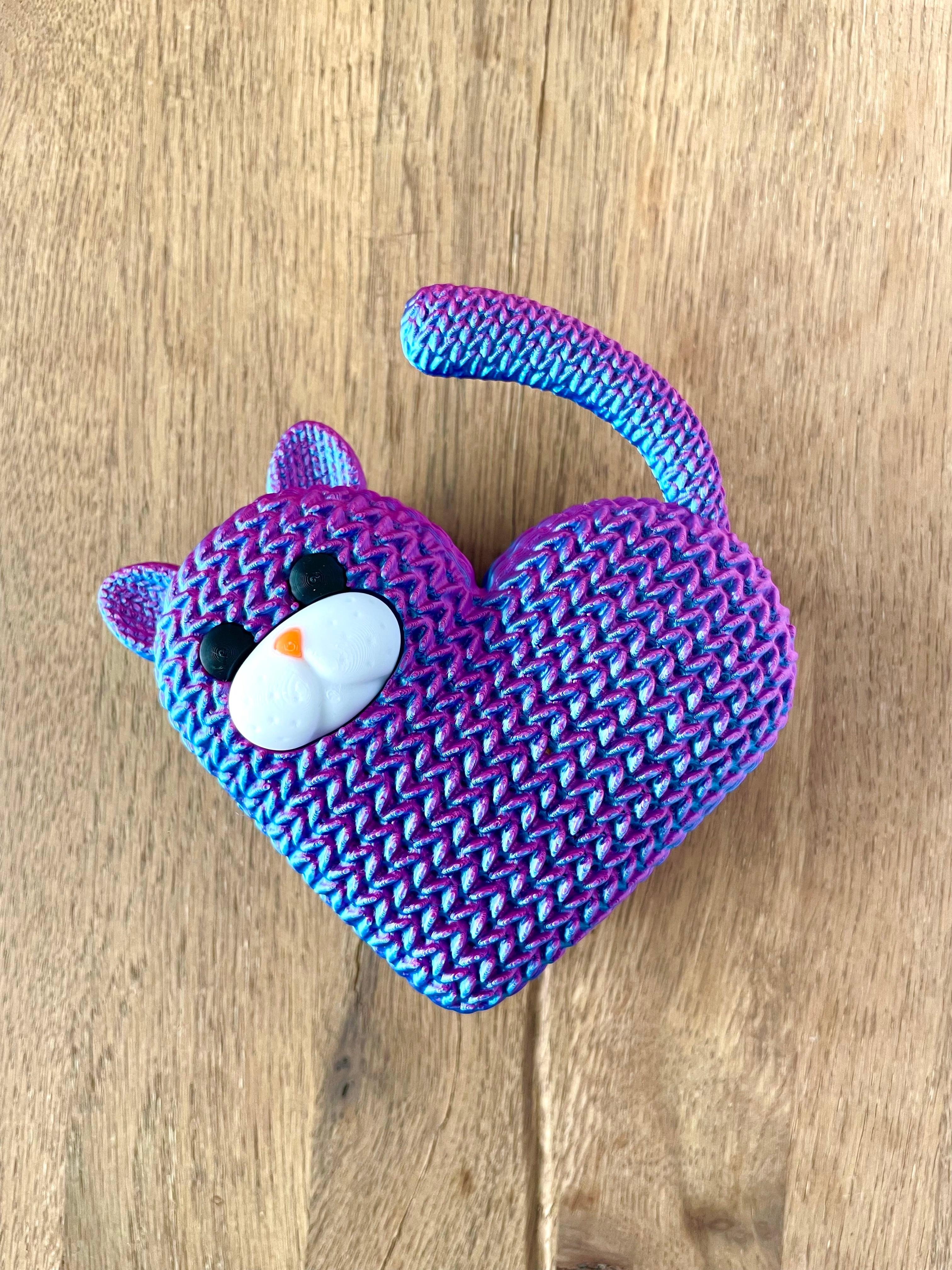 Knitted Heart Kitten Jewelry Box / Multi Parts / No Supports 3d model