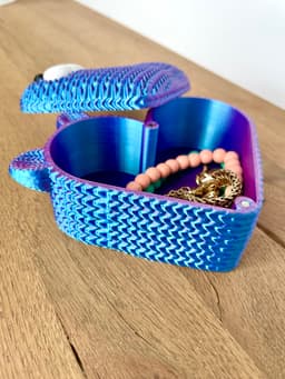 Knitted Heart Kitten Jewelry Box / Multi Parts / No Supports 3d model