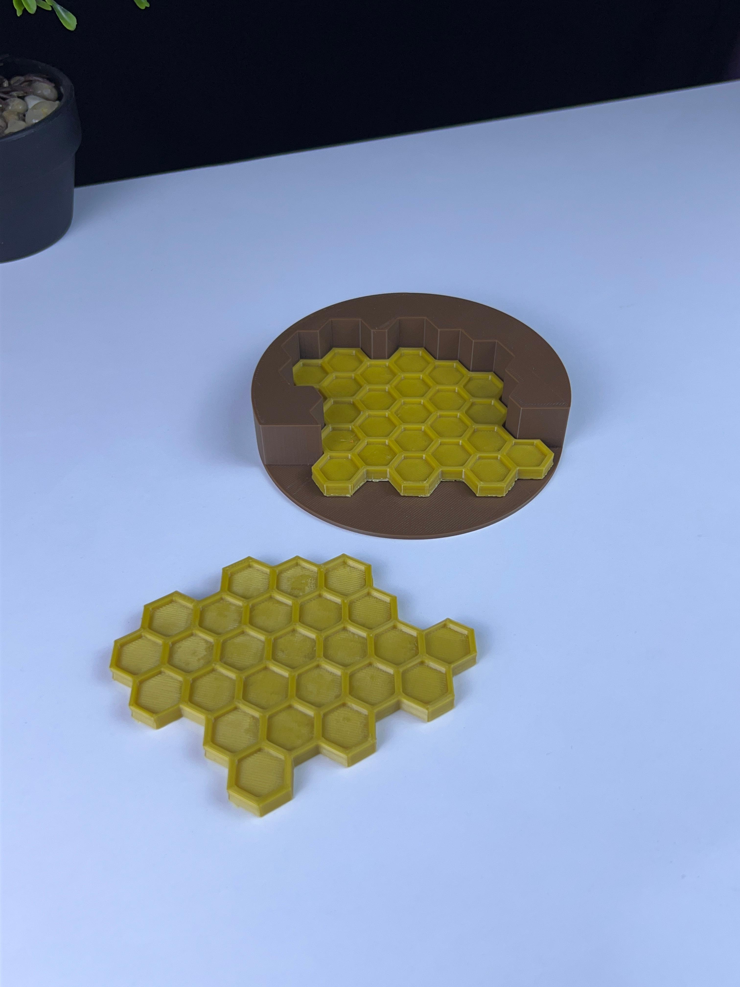 Honeycomb coaster 3d model