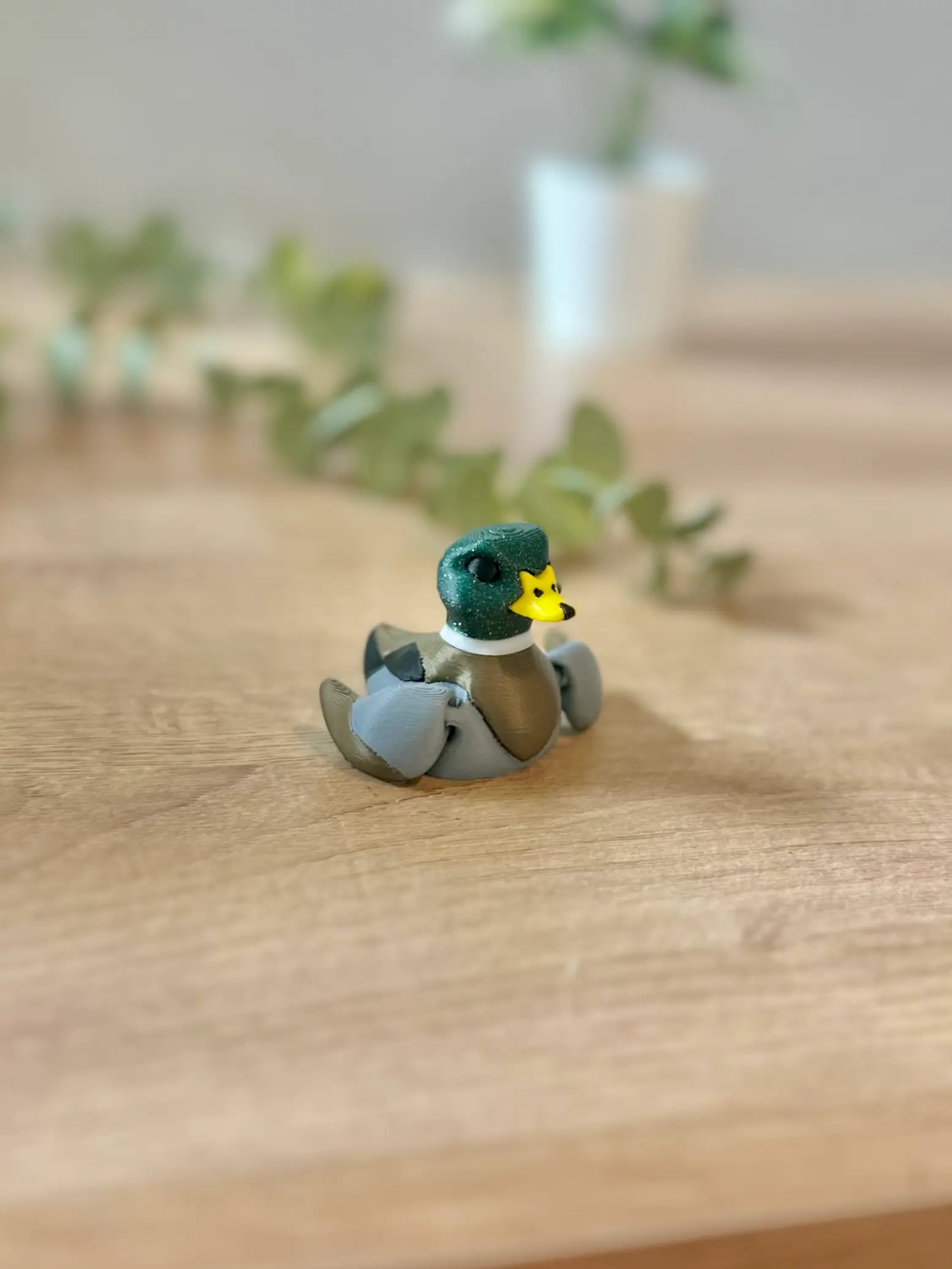 I used a sparkle green for the head and a bronze filament in place of brown and I just love how much it added to the look of him