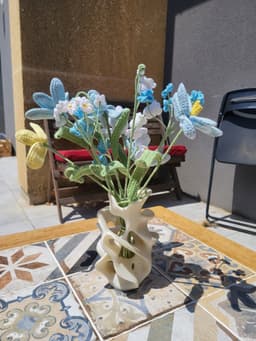 Organic Twist Vase – 3D Printable Modern Decor 3d model