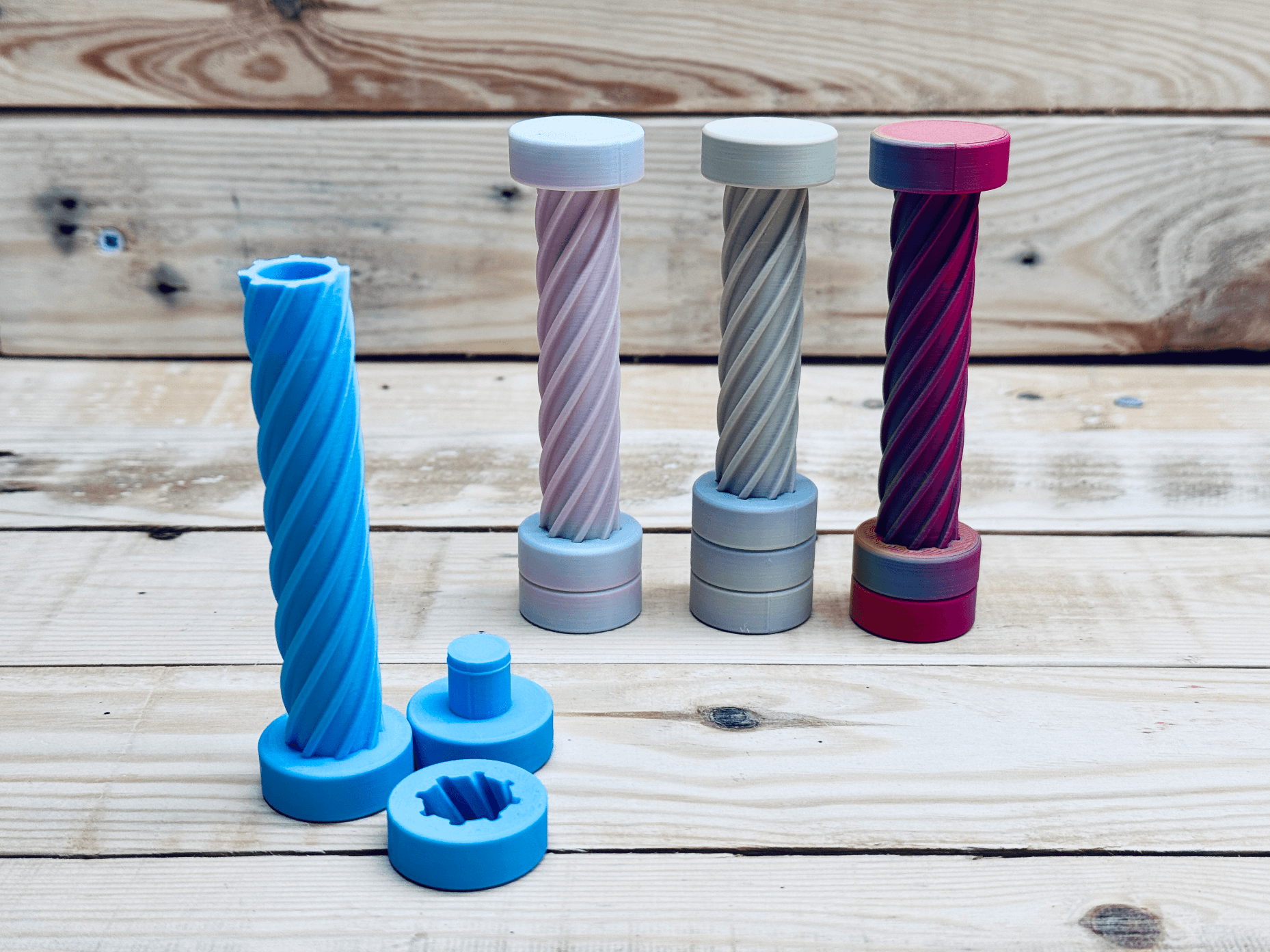 Slow Twist Fidget 3d model