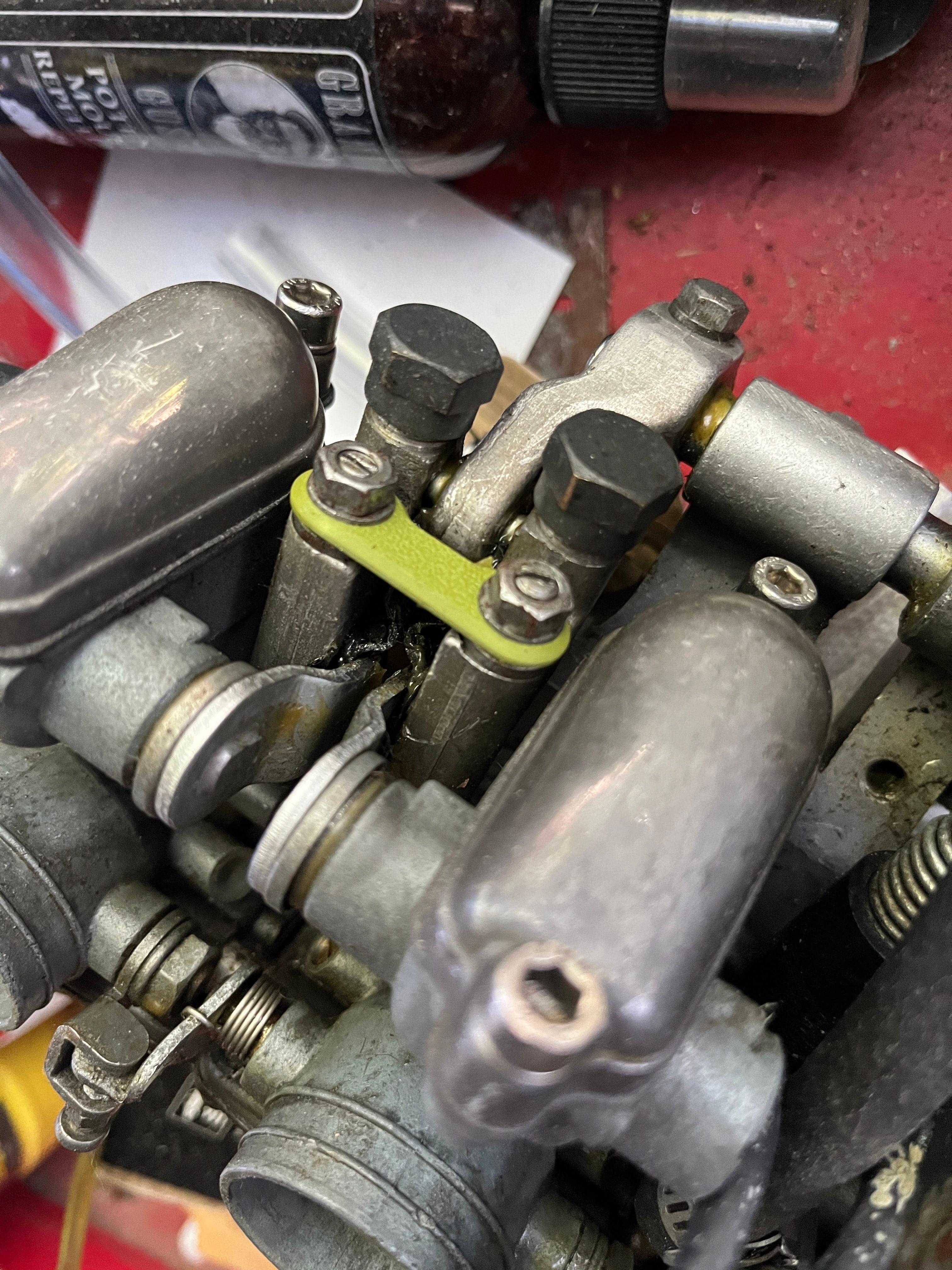 Honda CB Four-Cylinder Carburetor Throttle Valve Synchronizing Link 3d model