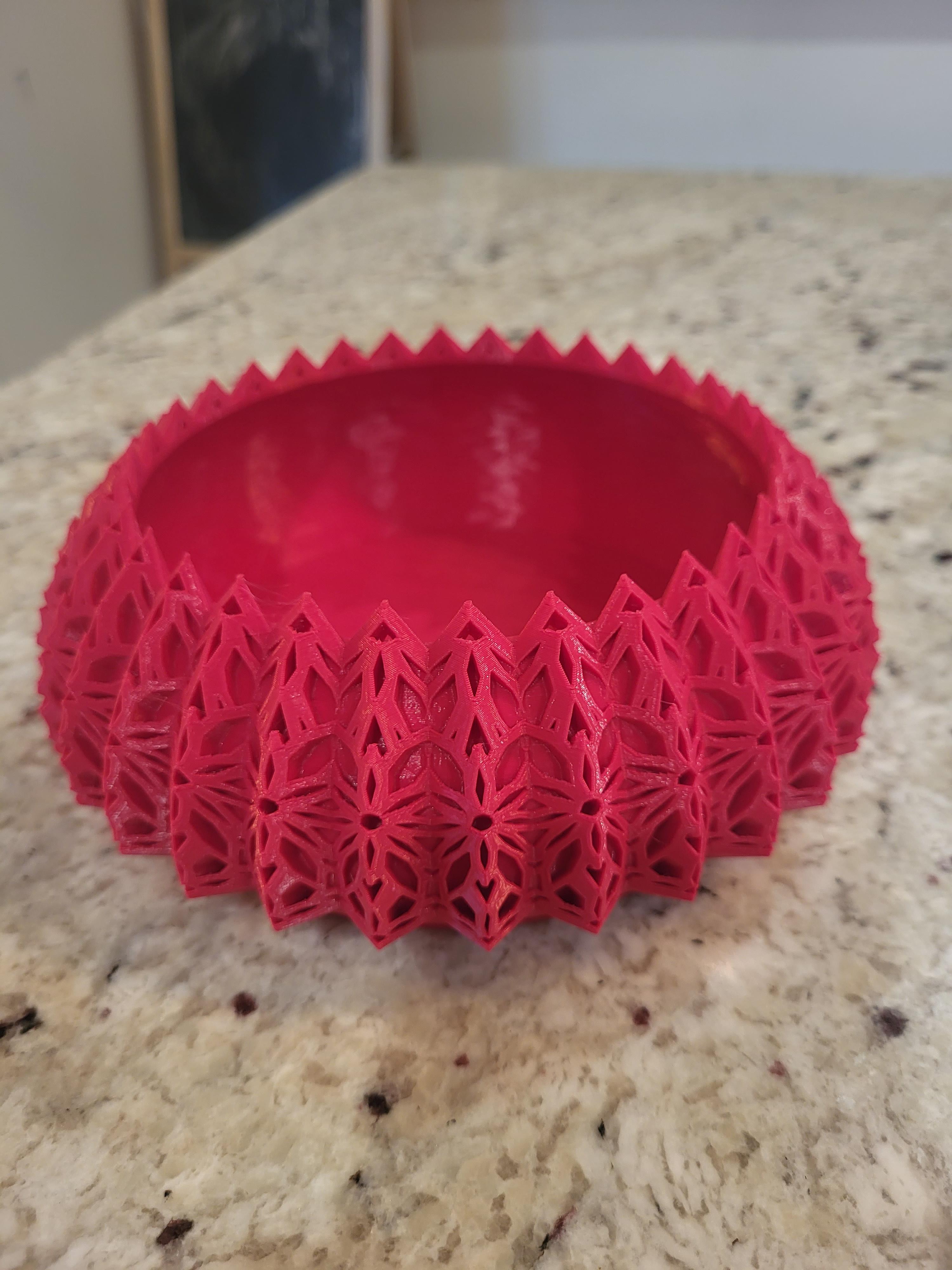 Ornate Bowl - Filament is Matter Hackers build series PLA in magenta.  - 3d model