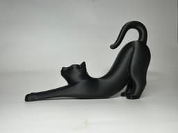Stretching Cat – Minimal Black Cat Statue 3d model