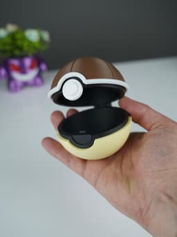 Squirtle Hinged Pokeball - Multipart 3d model