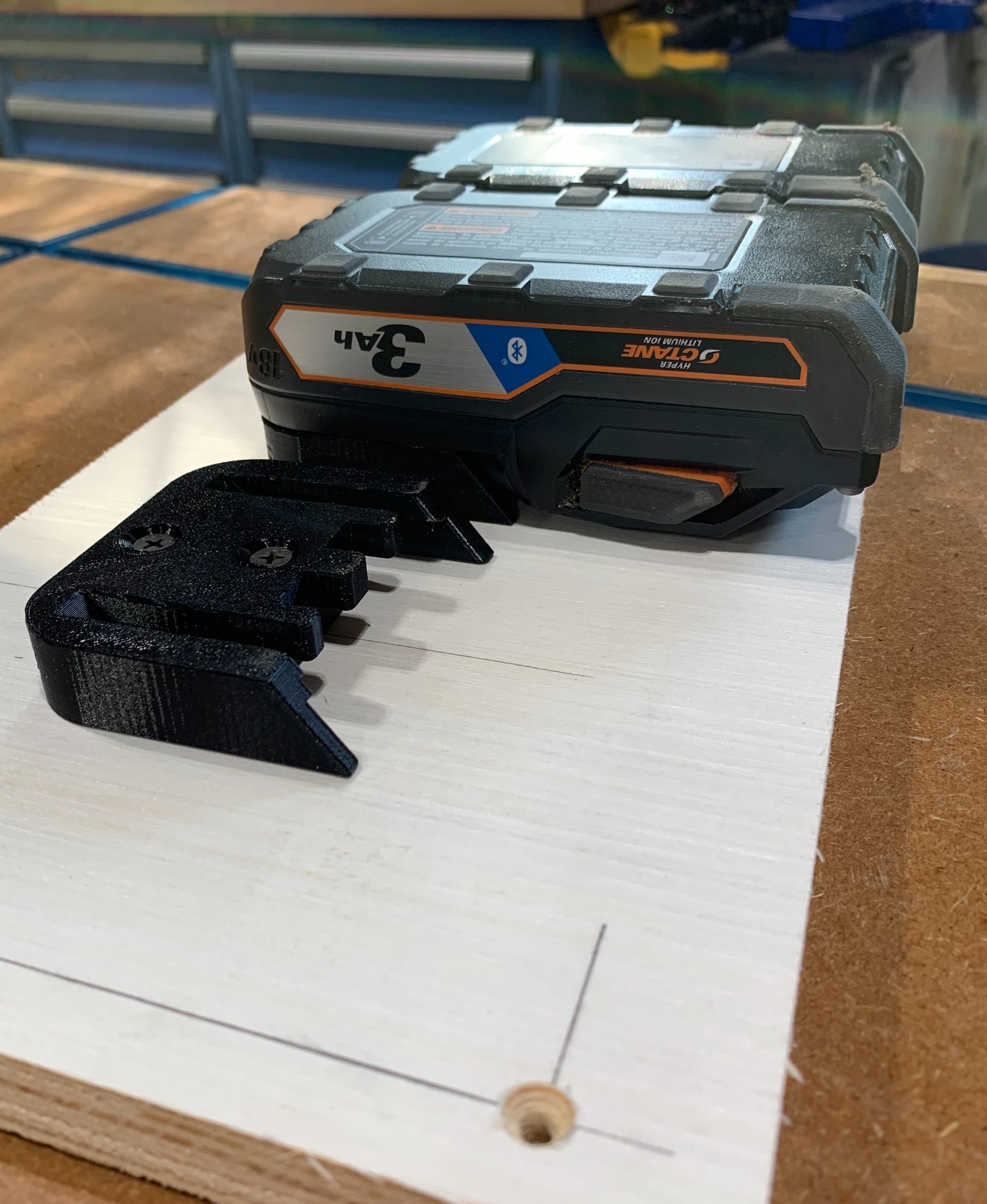 Ridgid 18V Battery Mount 3d model