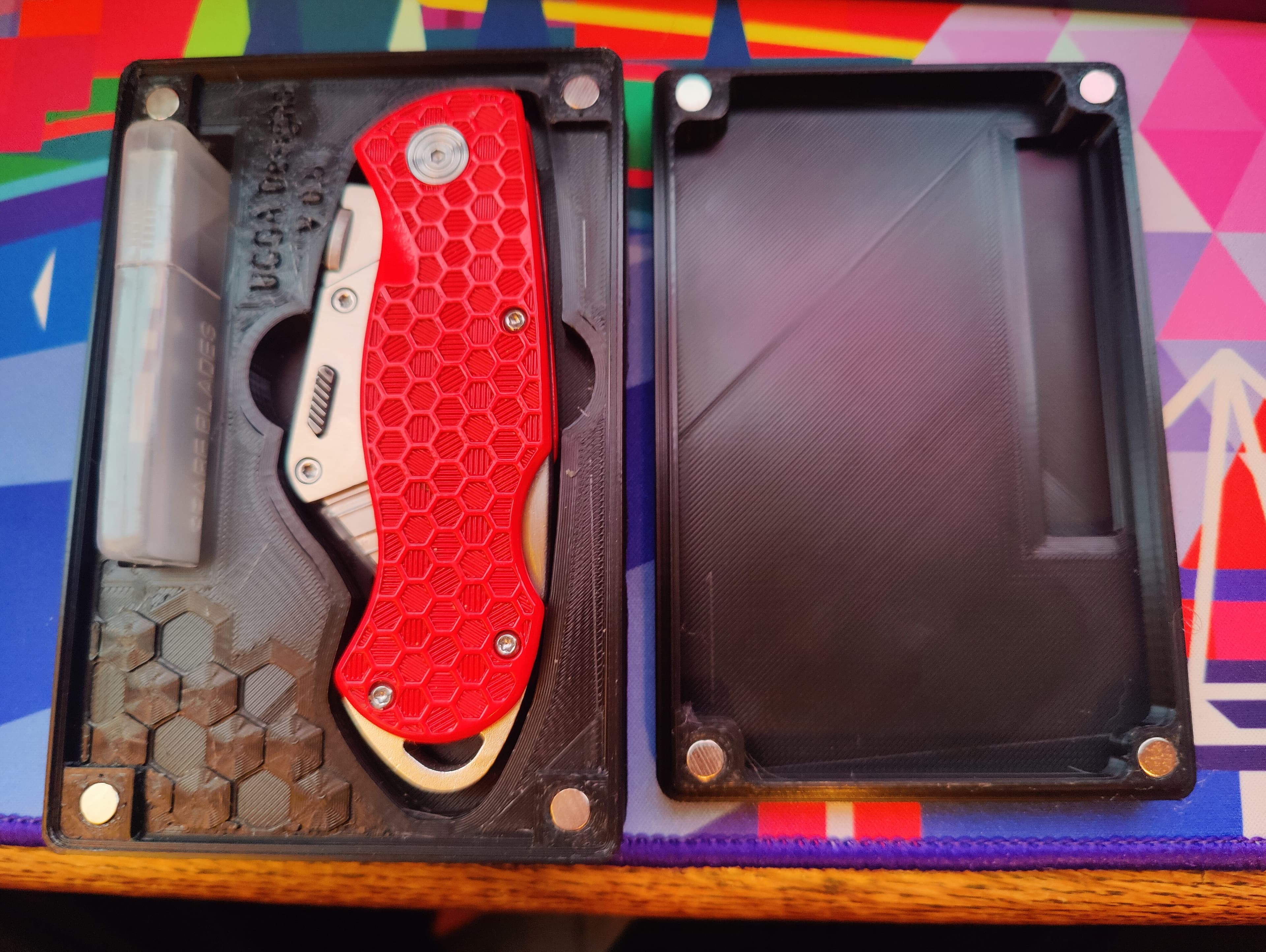 JerryRigEverything Knife box with lid (Gridfinity & normal) - Magnetic Version 3d model