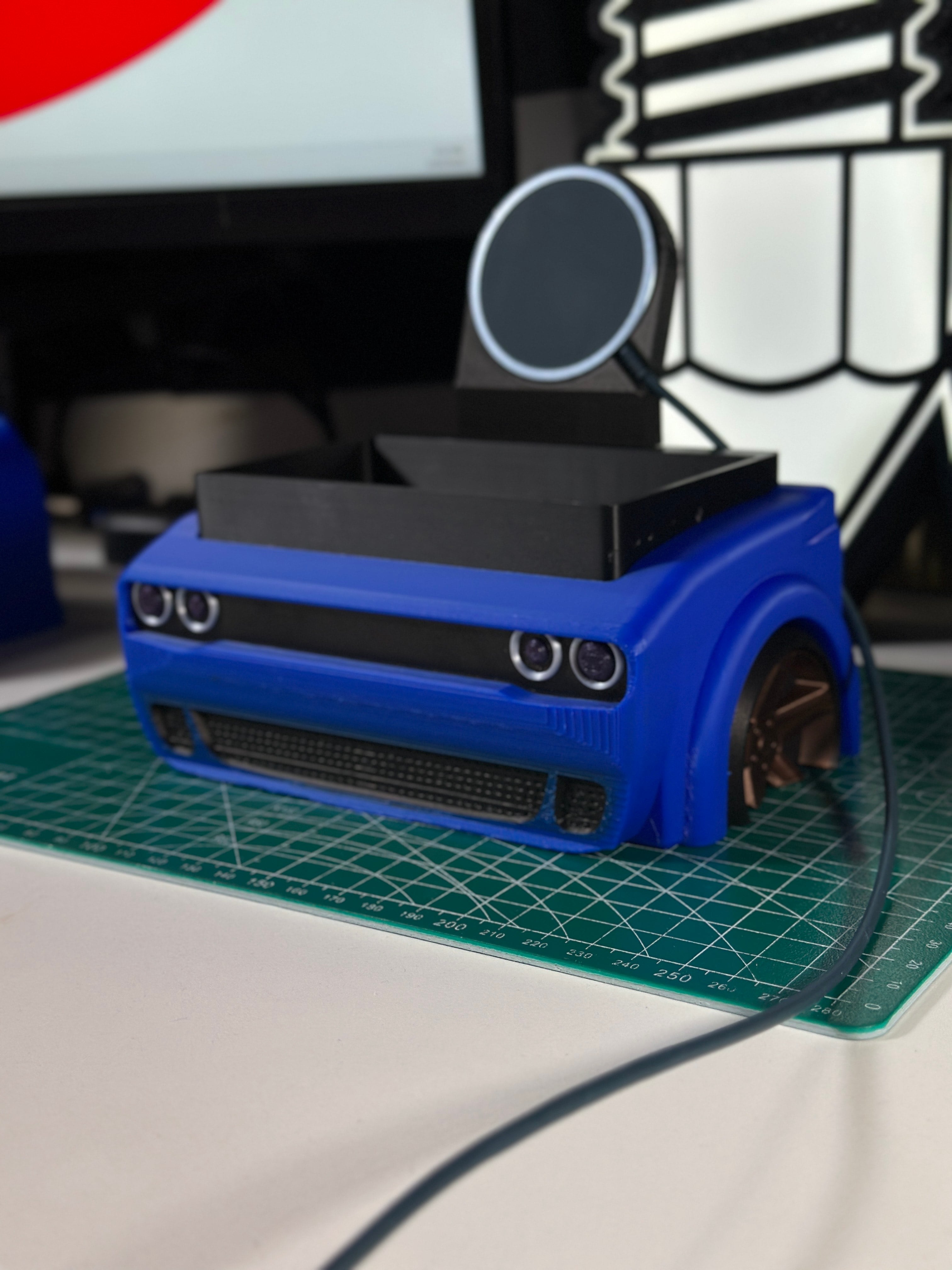 Challenger Desk Organizer V2 3d model