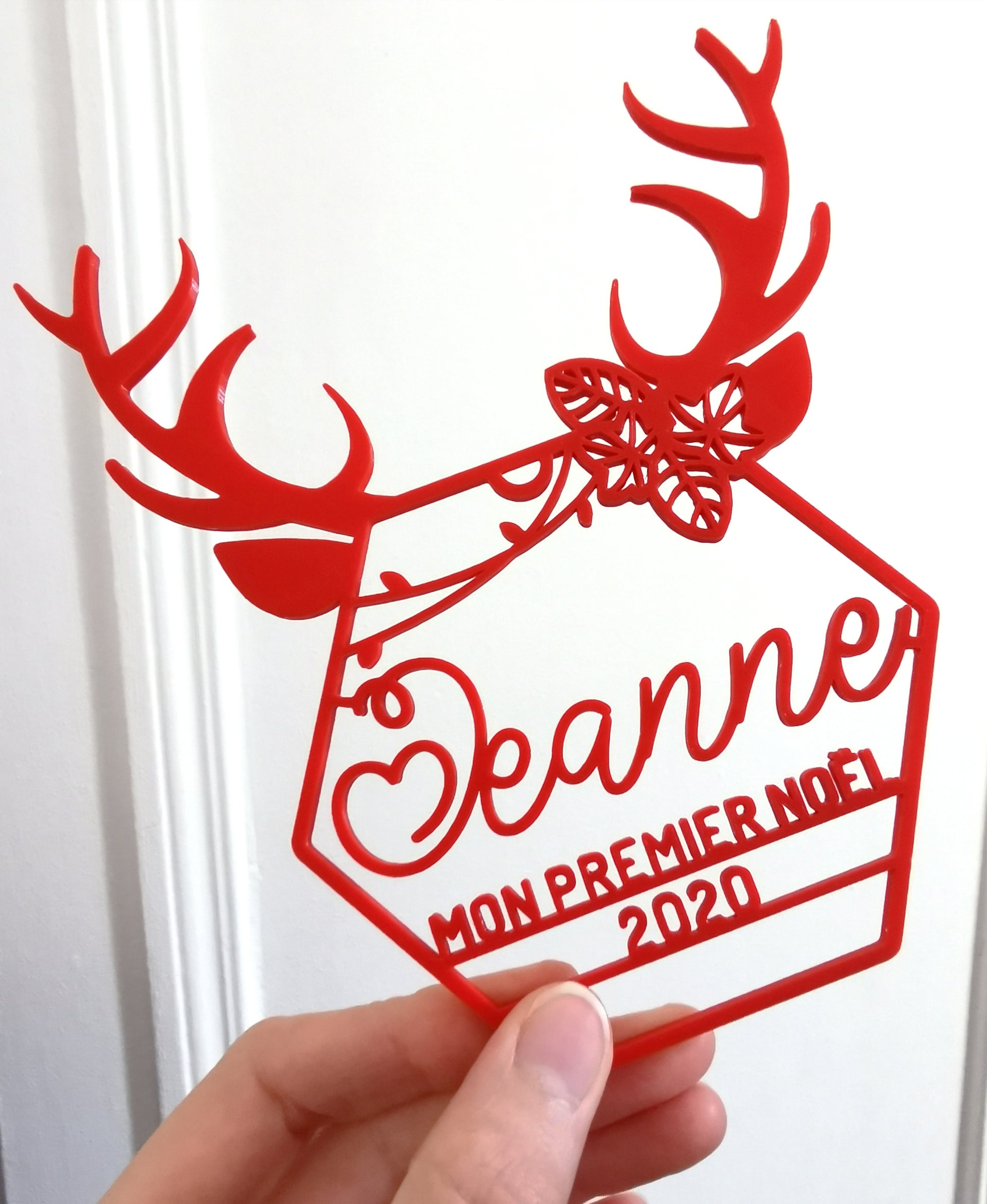 Customizable deer Christmas ball 3d model