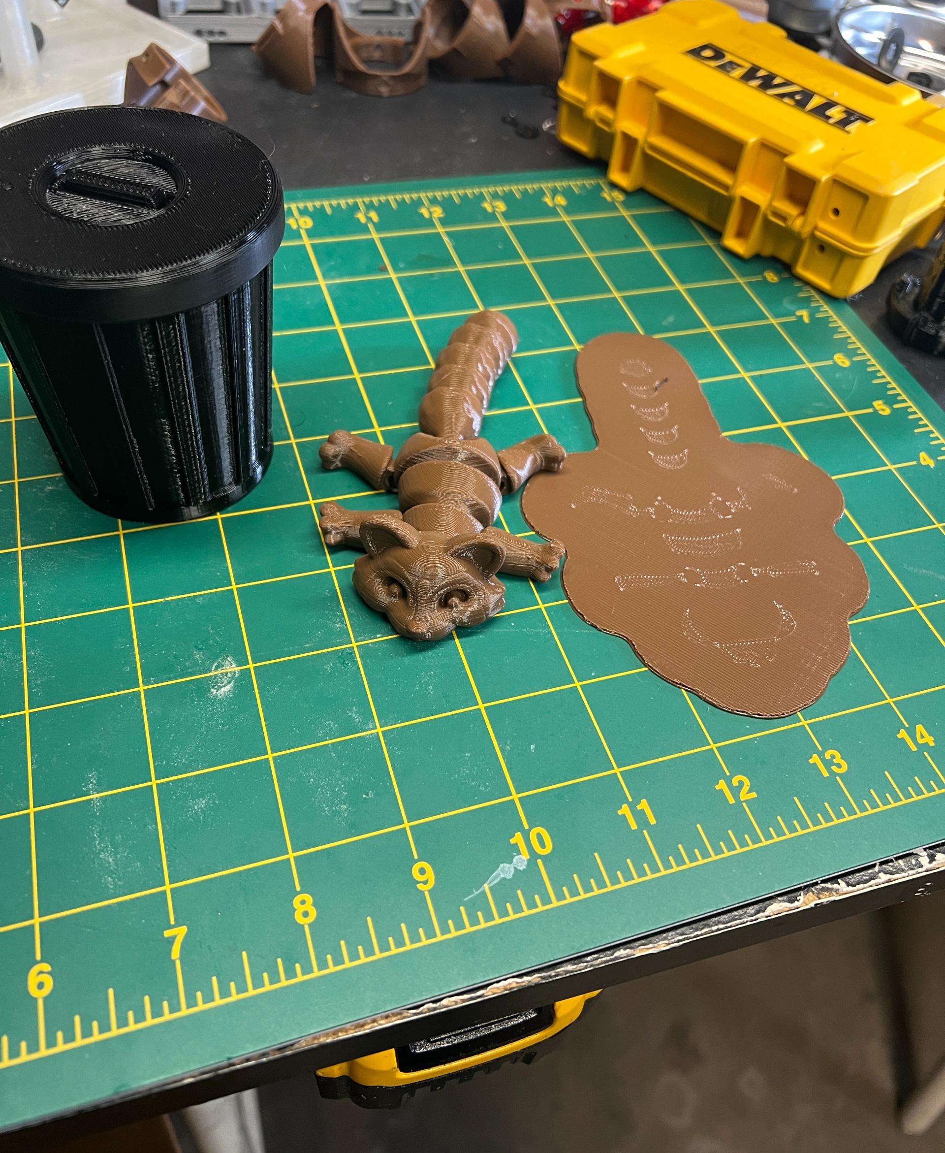 Articulated Racoon - Raft came off with no issue! Default Cura raft settings. I used Chep's Cura good .2 profile - 3d model