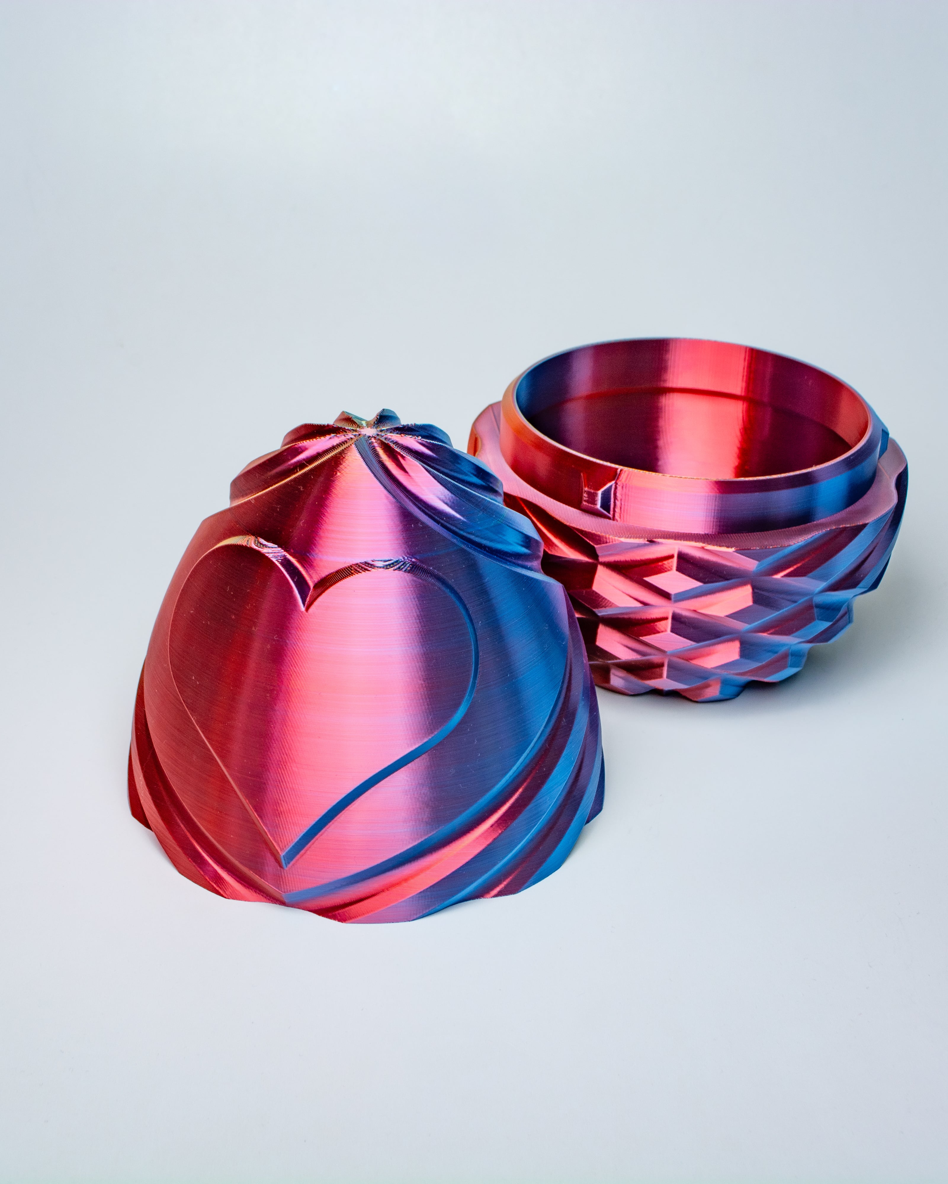 Heart Egg - Snap closed 3d model