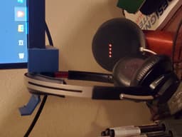 Headset holder mounted on LG 27GL63T 3d model