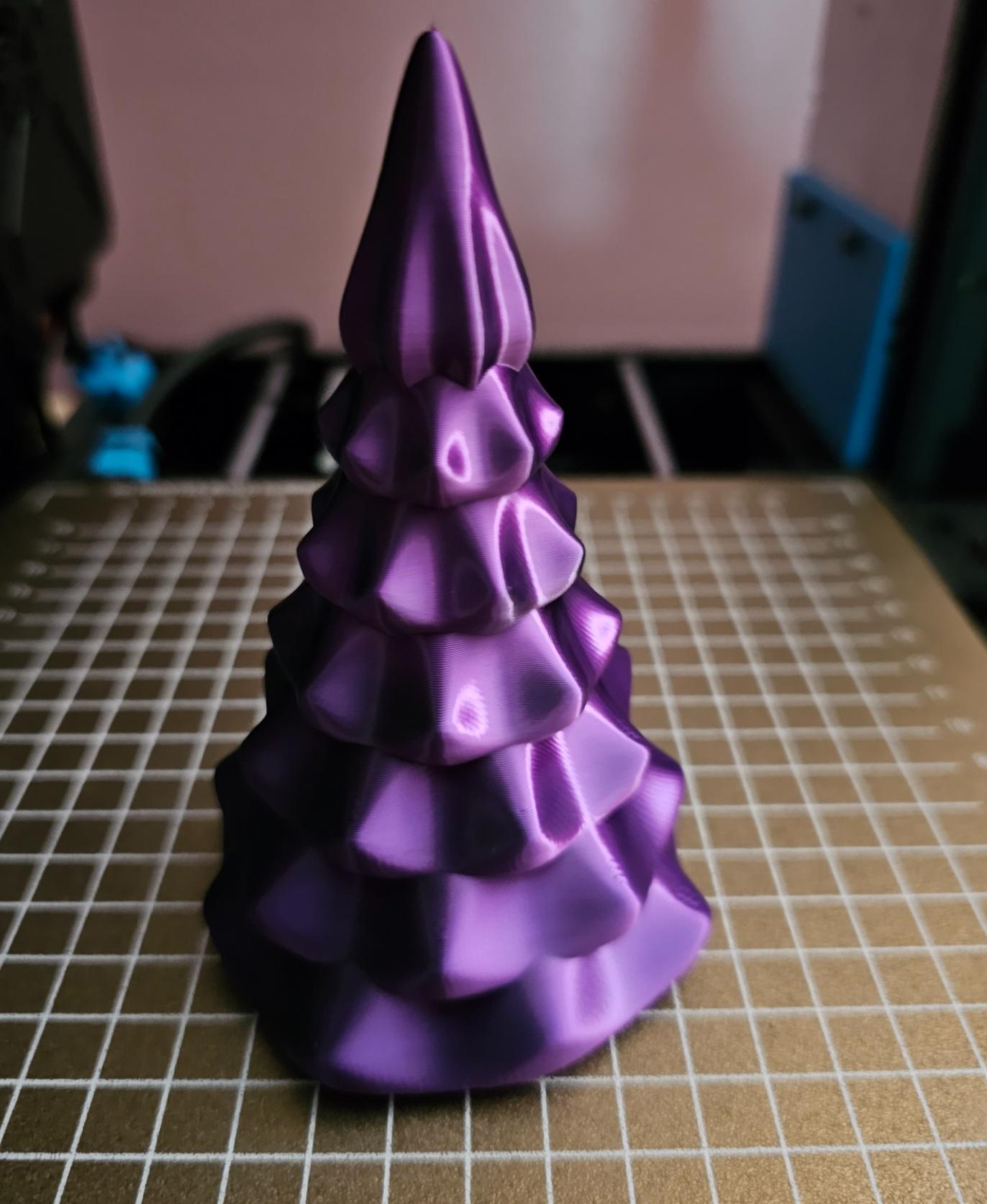 Tealight Christmas tree - Eryone Black and Purple Silk PLA, printed on a Sovol SV06 - 3d model