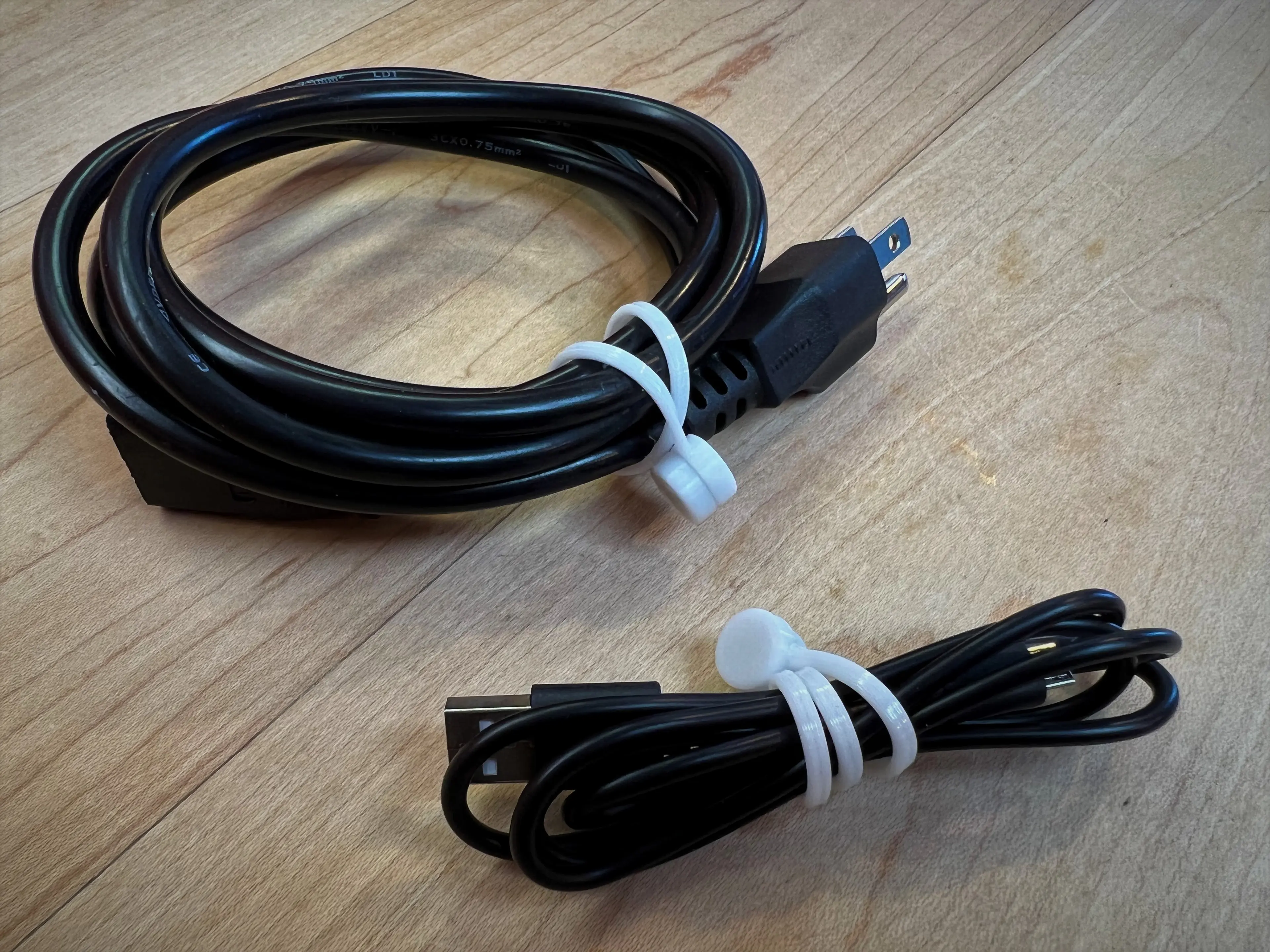 Magnetic Cable Tie 3d model