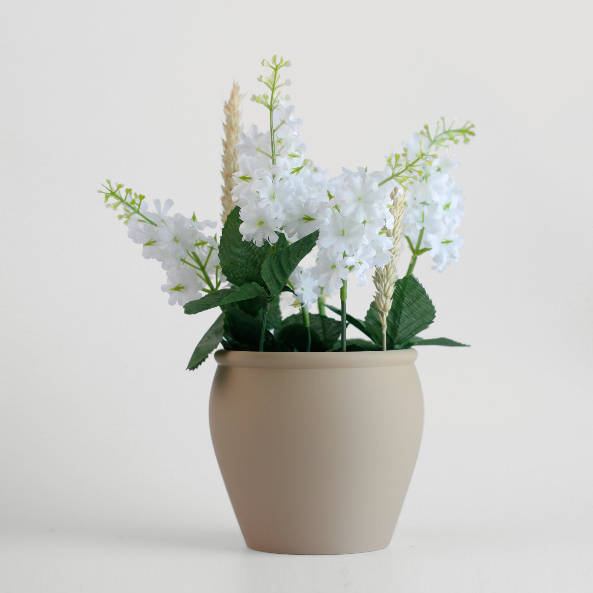 Classic Pottery Planter - basic 3d model