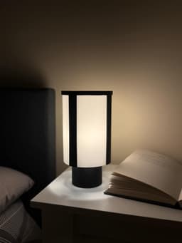 Small Table/Bedside Lamp - Halo 3d model