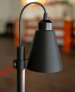 Grow Light Planter 3d model