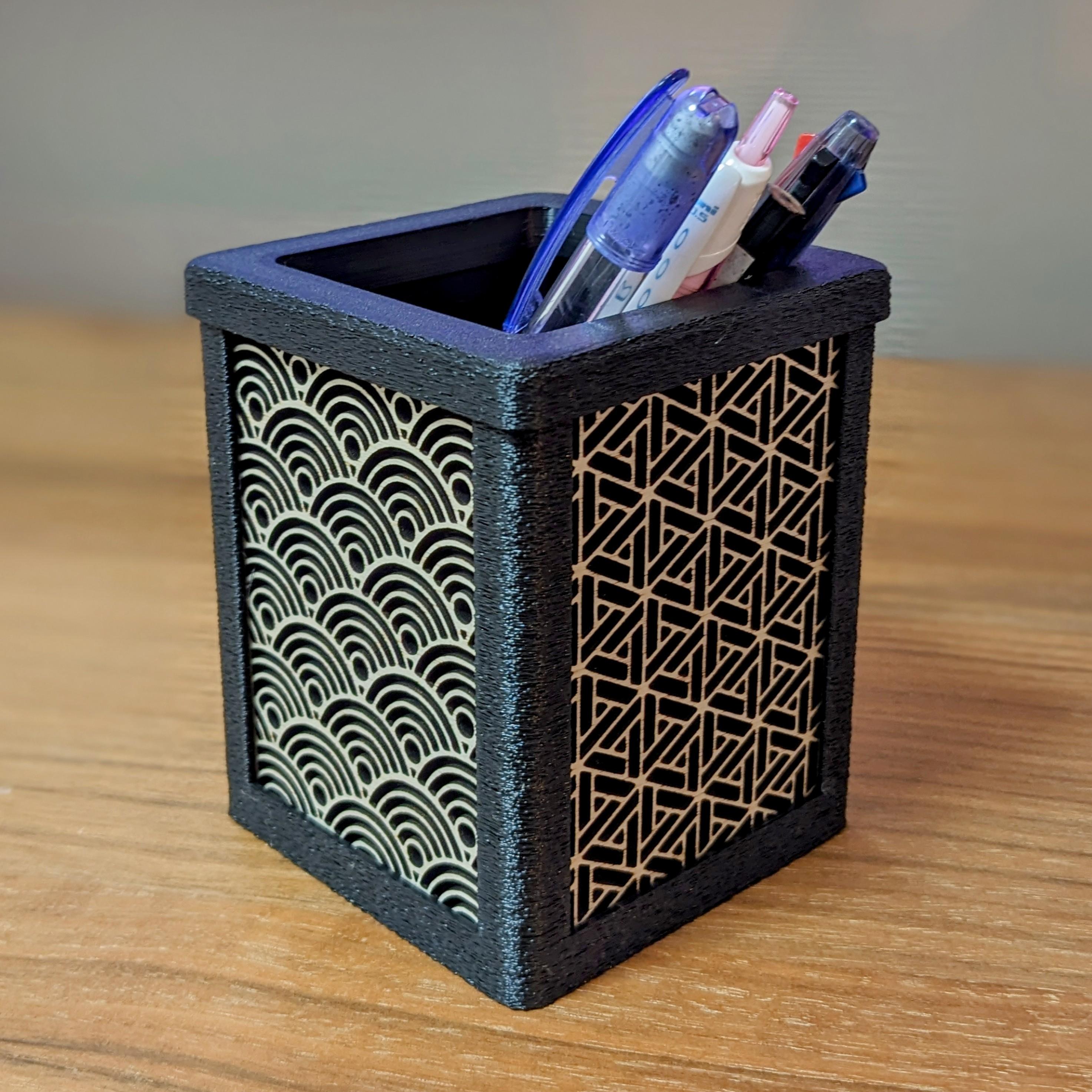 PEN HOLDER WITH JAPANESE STYLE PANEL INLAYS 3d model