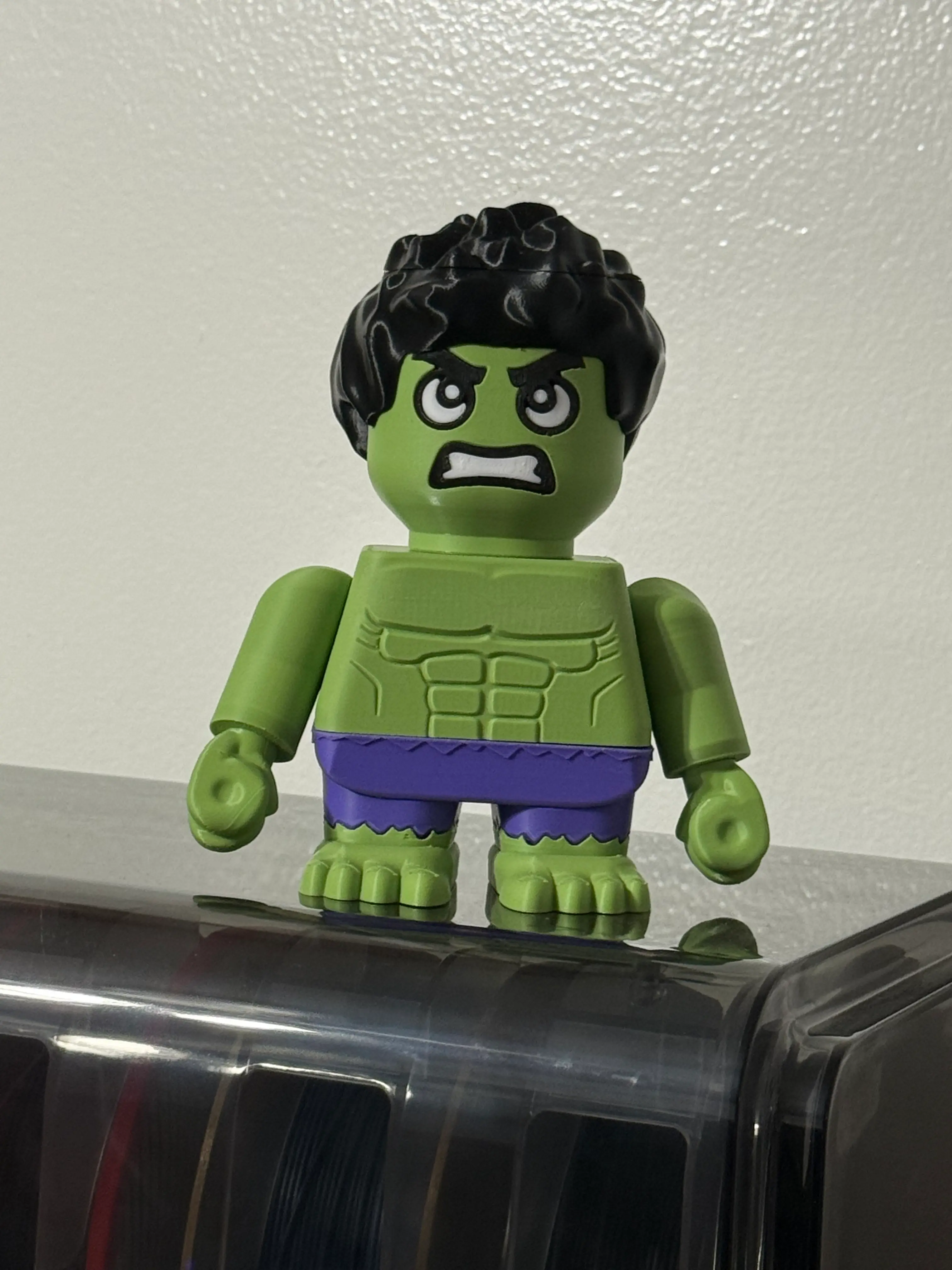 Traditional Incredible Hulk. Nice easy print and turned out great.