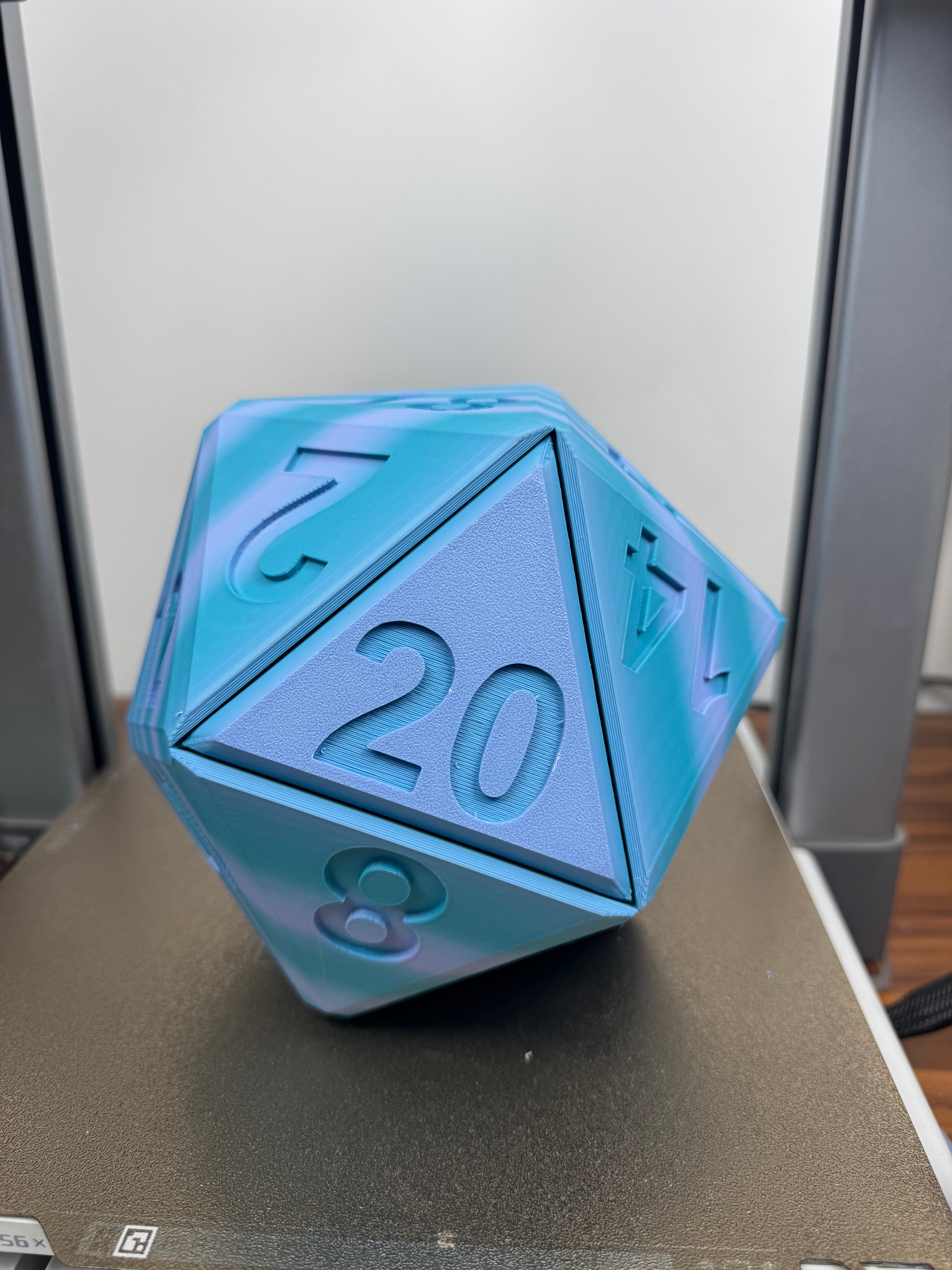 Mega D20 Fidget clicker 3d model