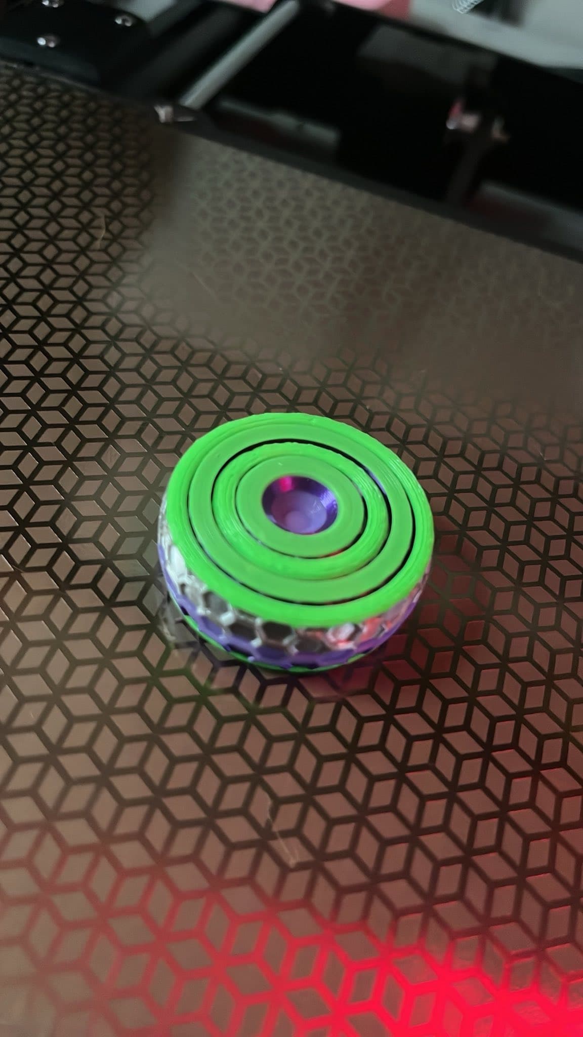 Great designed, learned how to change colors in prusa-slicer, so with my single filament printer, i was able change colors and make this cool multicolor print.