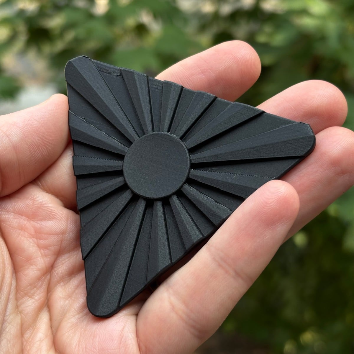 Yet another decorative triangle plate 3d model