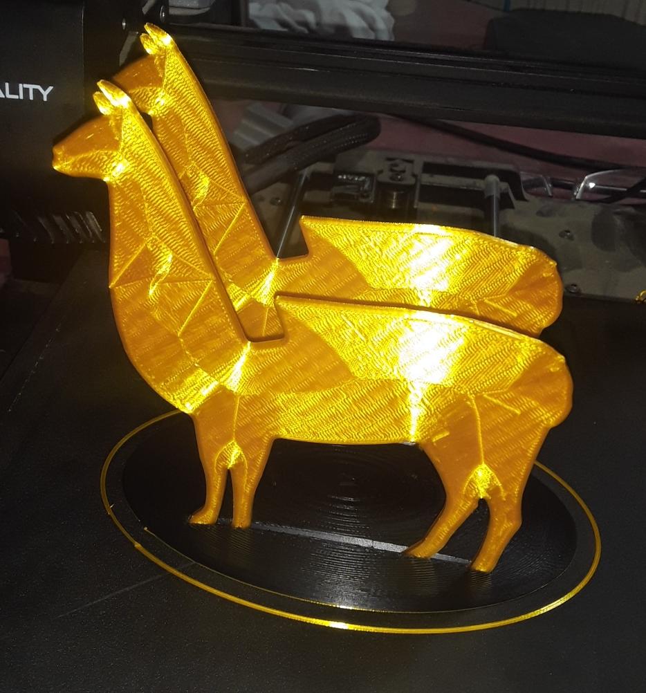 llama cell phone stand 3d model