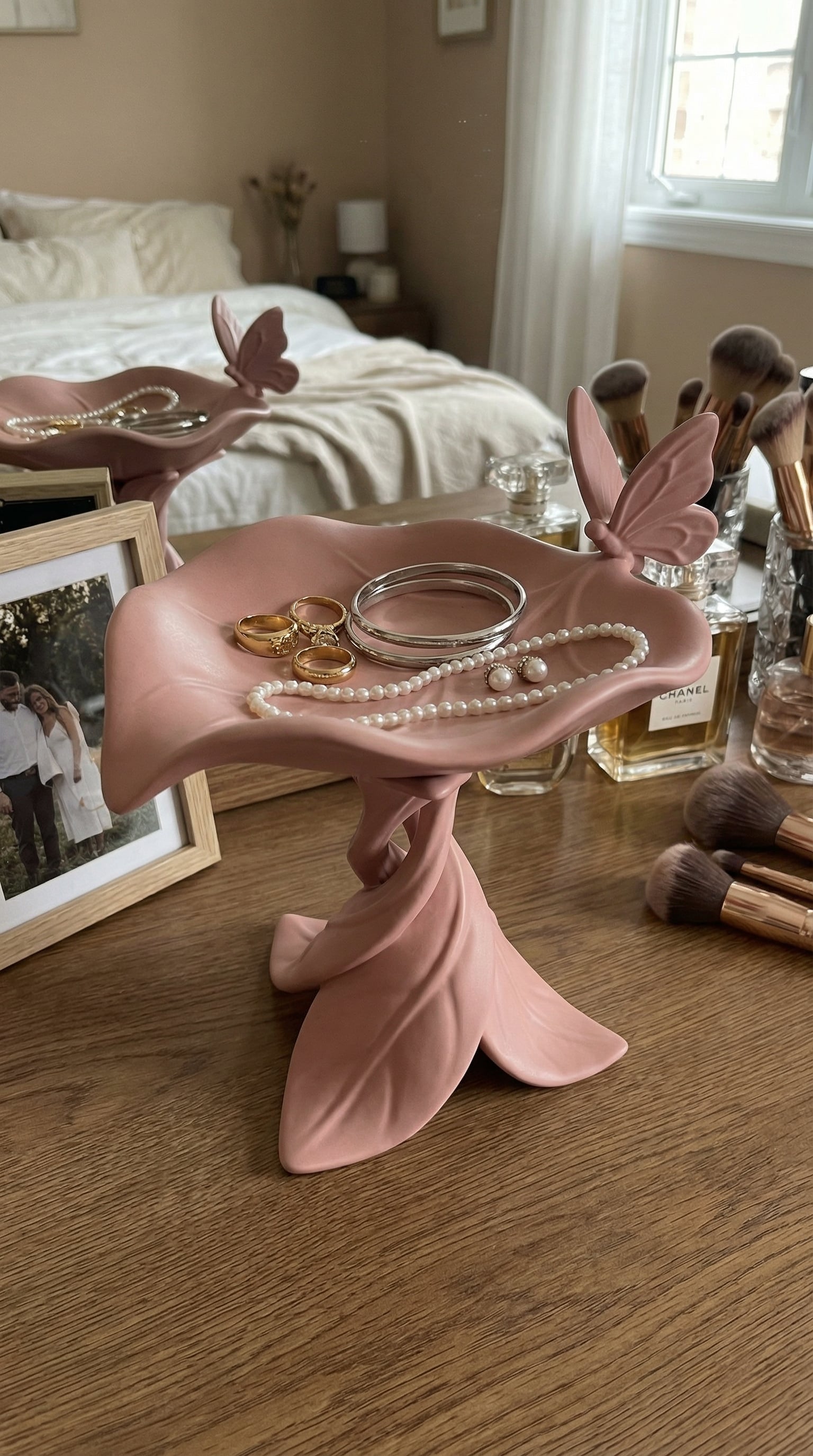 Coquette Butterfly Jewelry Tray Stand | Elegant Vanity Organizer Dish Decor STL 3d model
