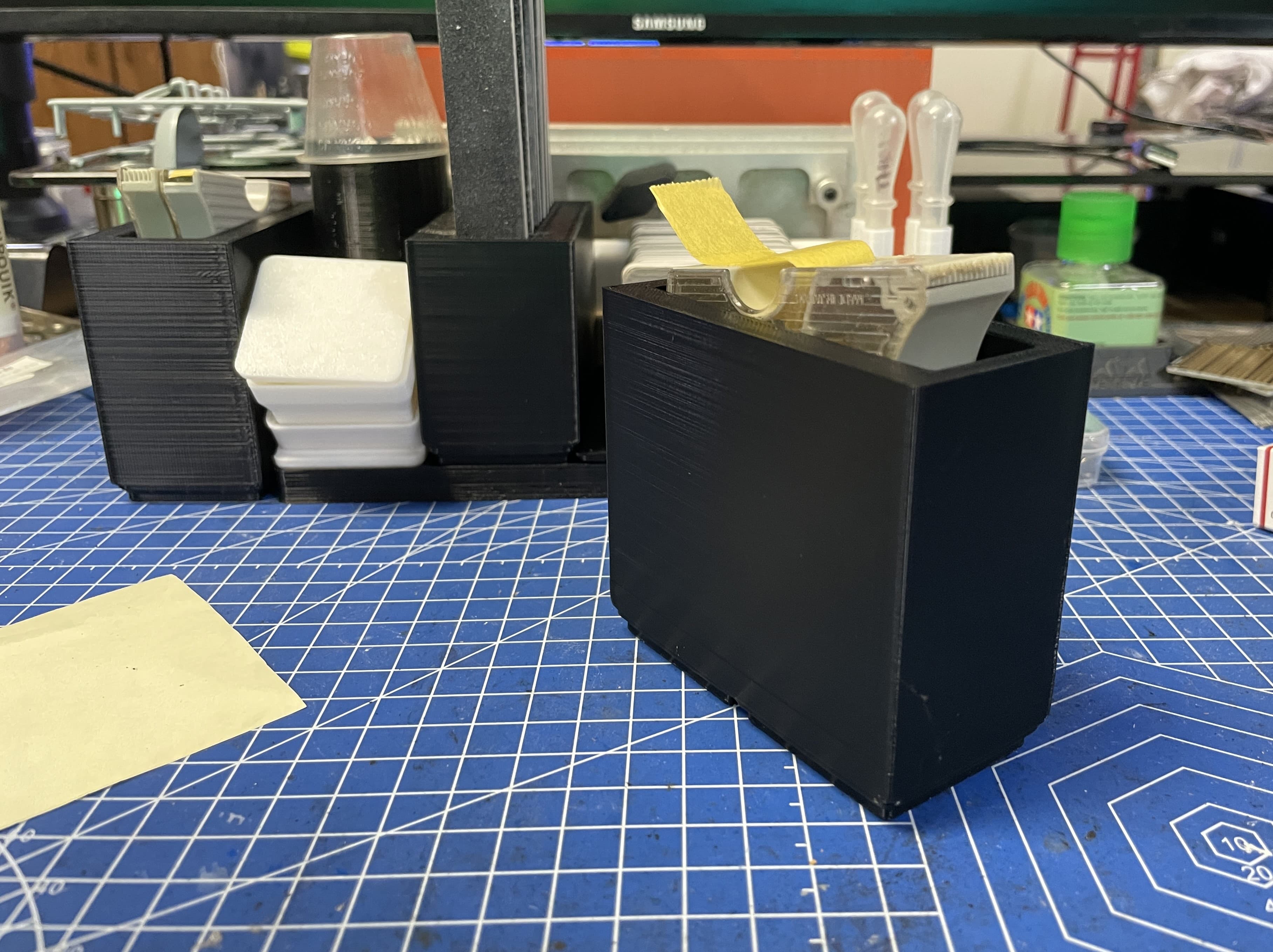 Gridfinity Tamiya Tape Dispenser Holder 18mm 1x2 3d model