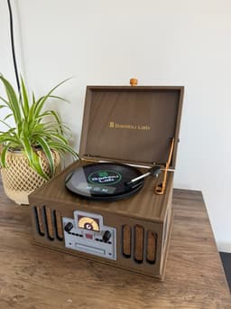 Vintage Record Player 3d model
