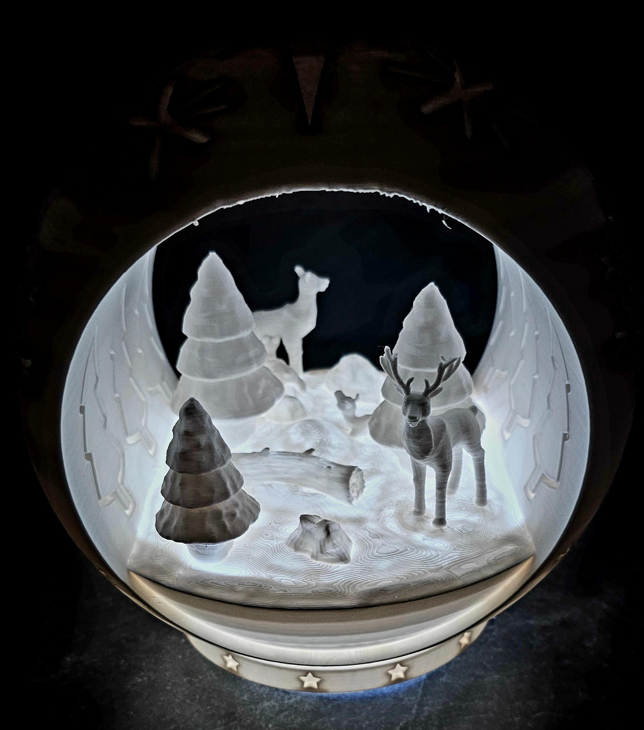 Snow globe with reindeer in the forest  3d model